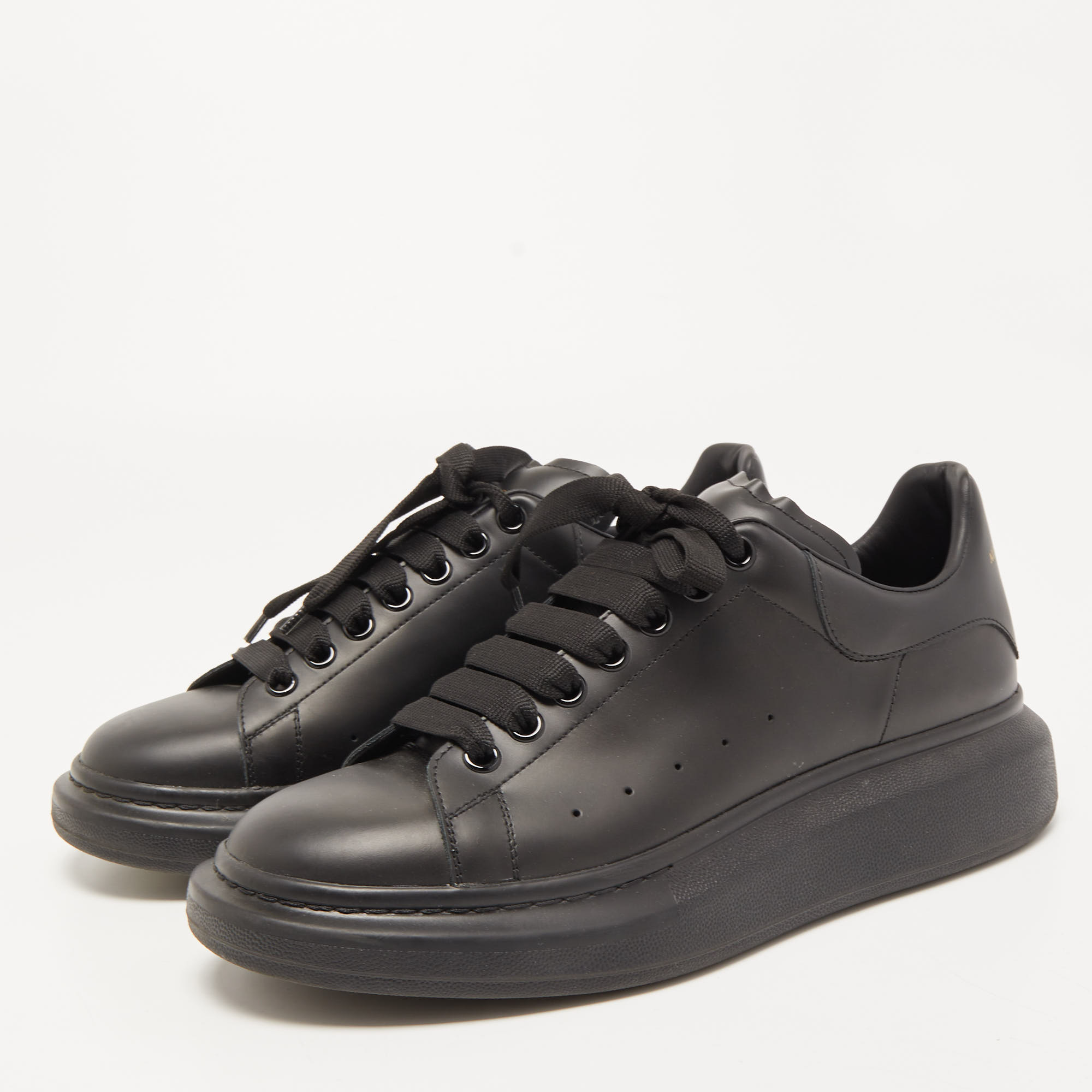 

Alexander McQueen Black Leather Oversized Sneakers Size