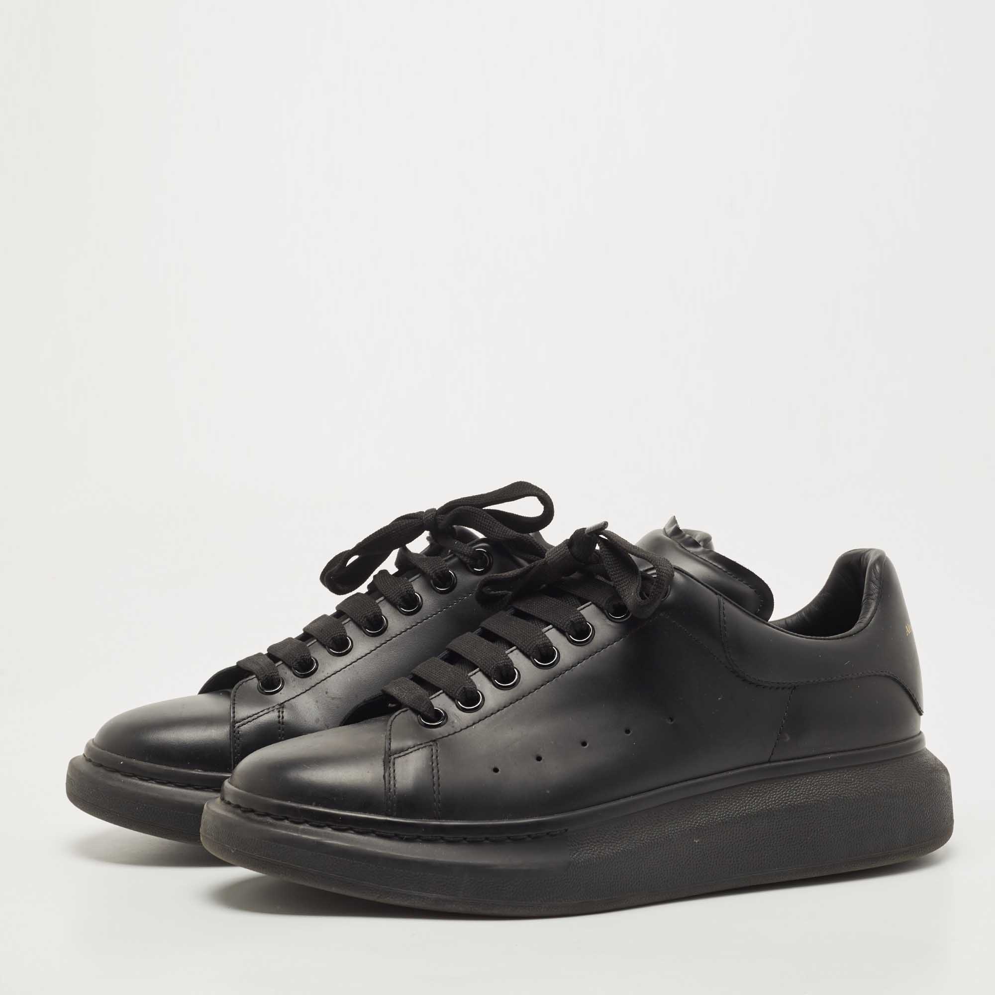 

Alexander McQueen Black Leather Oversized Low Top Sneakers Size
