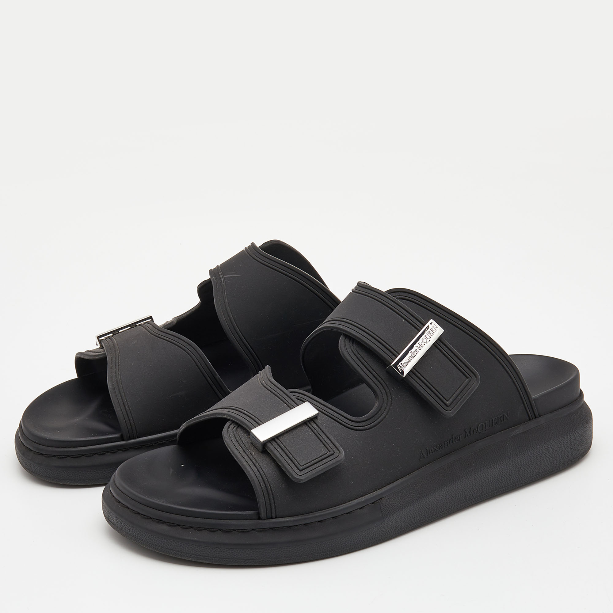 

Alexander McQueen Black Rubber Birke Buckle Detail Slide Sandals Size