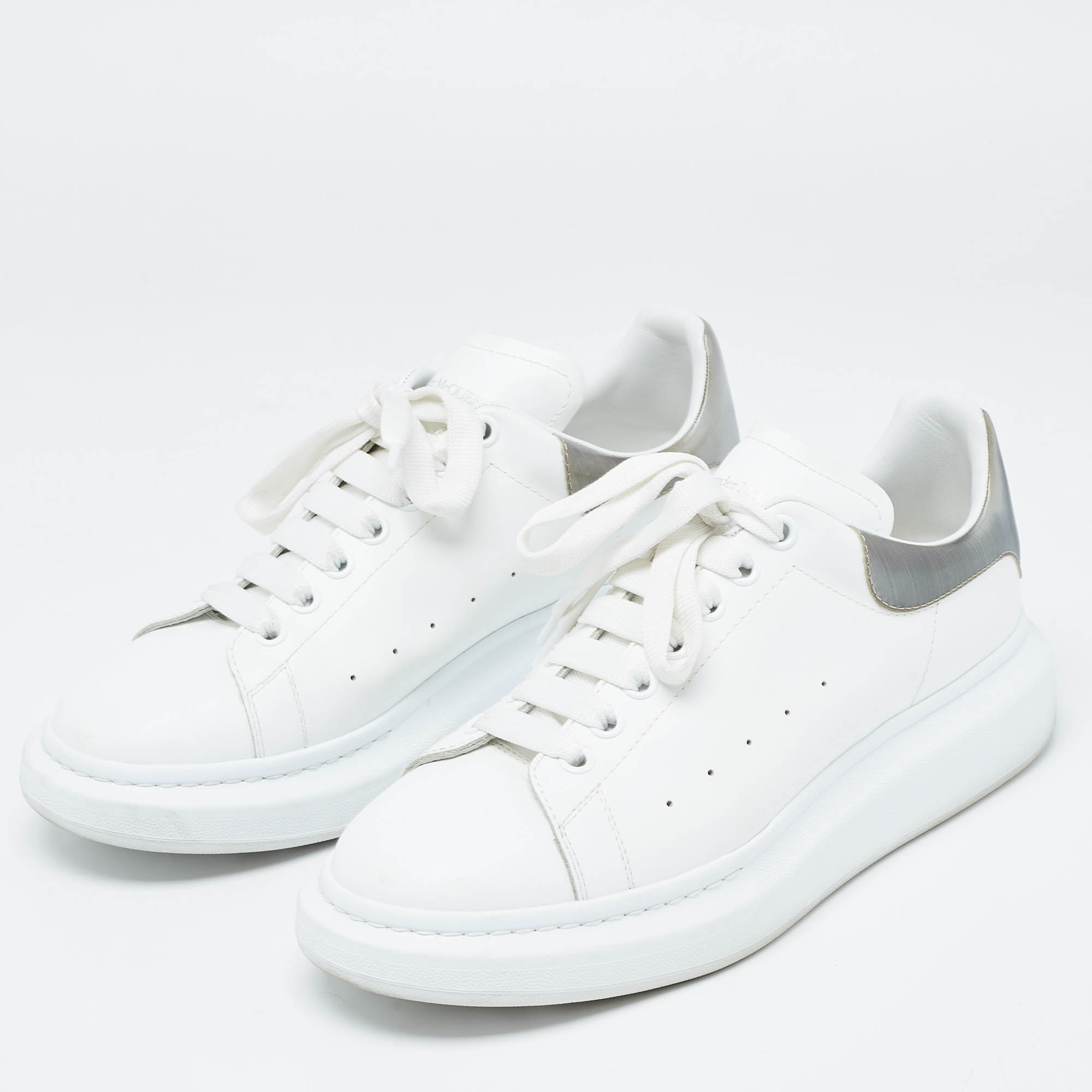 

Alexander McQueen White Leather Oversized Sneakers Size