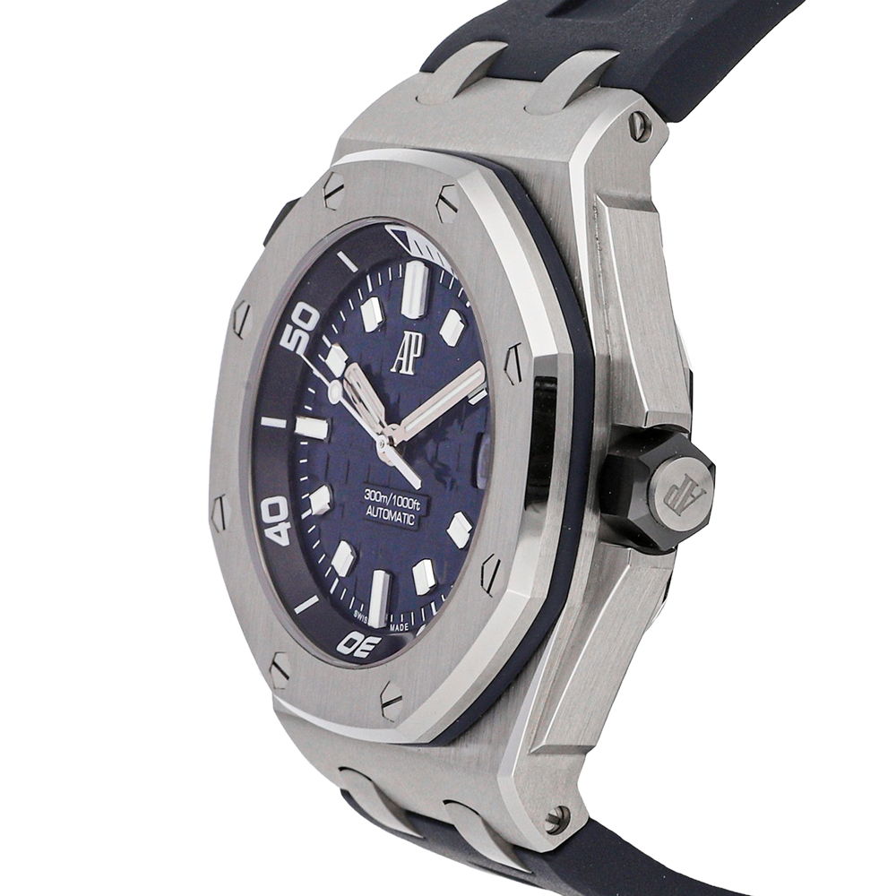 

Audemars Piguet Blue Stainless Steel Royal Oak Offshore Diver 15720ST.OO.A027CA.01 Men's Wristwatch 42 MM