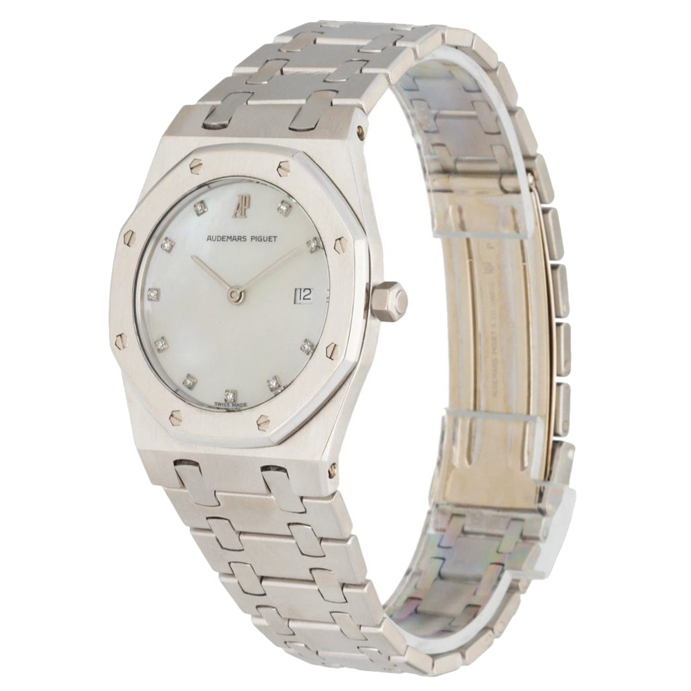 

Audemars Piguet MOP Diamonds Platinum 56175PT Royal Oak Quartz Men's Wristwatch 33 MM, White