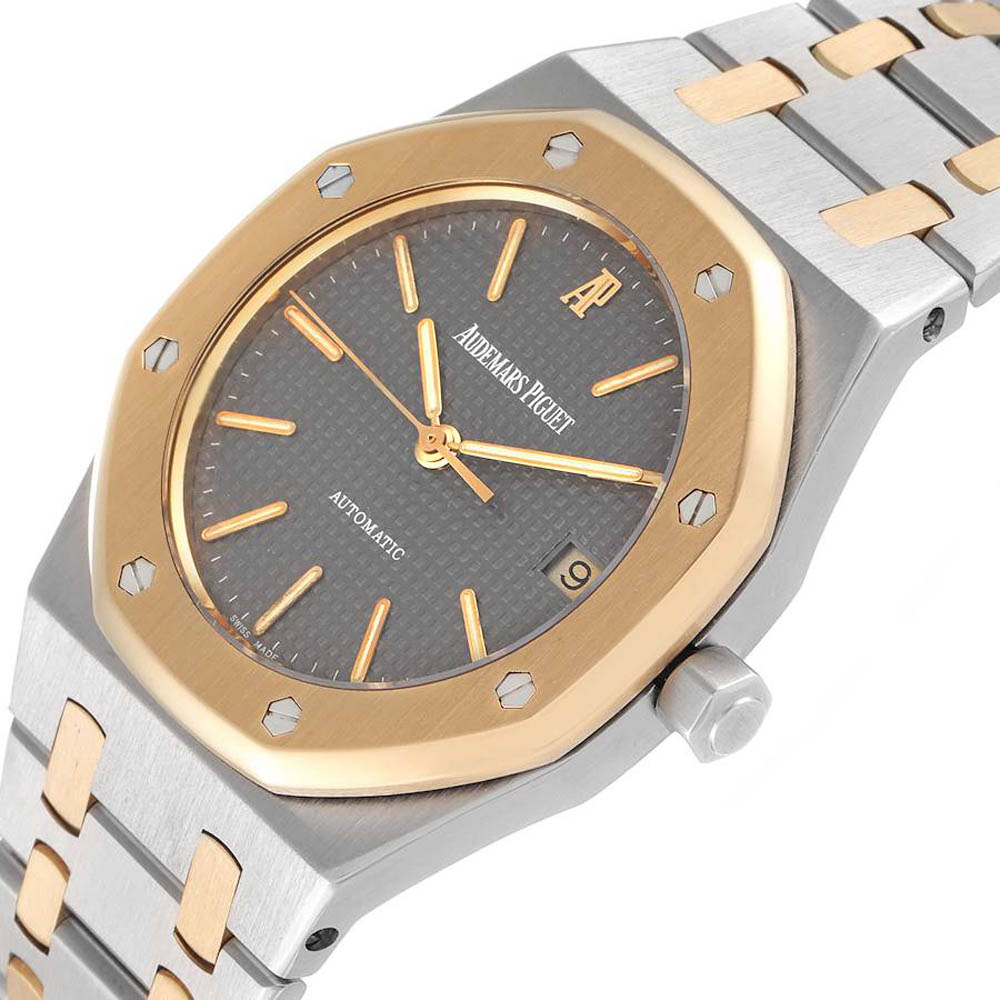 

Audemars Piguet Grey 18K Yellow Gold And Stainless Steel Royal Oak 14790SA Automatic Men's Wristwatch 36 MM