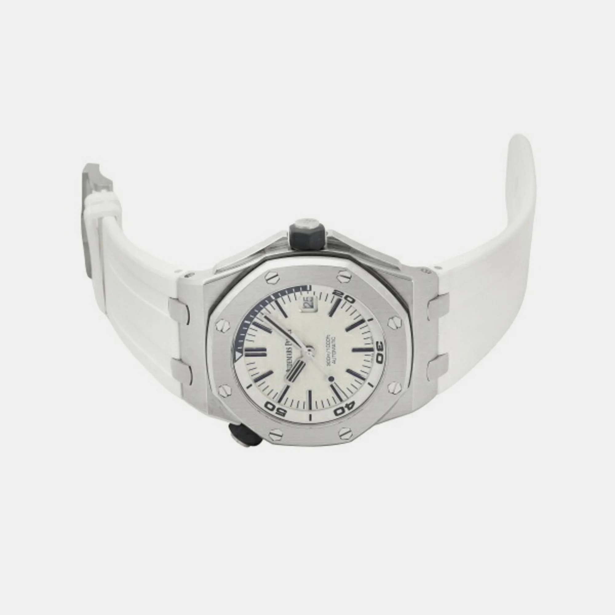 

Audemars Piguet Silver Stainless Steel Royal Oak Offshore 15710ST.OO.A002CA.02 Automatic Men's Wristwatch 42 mm