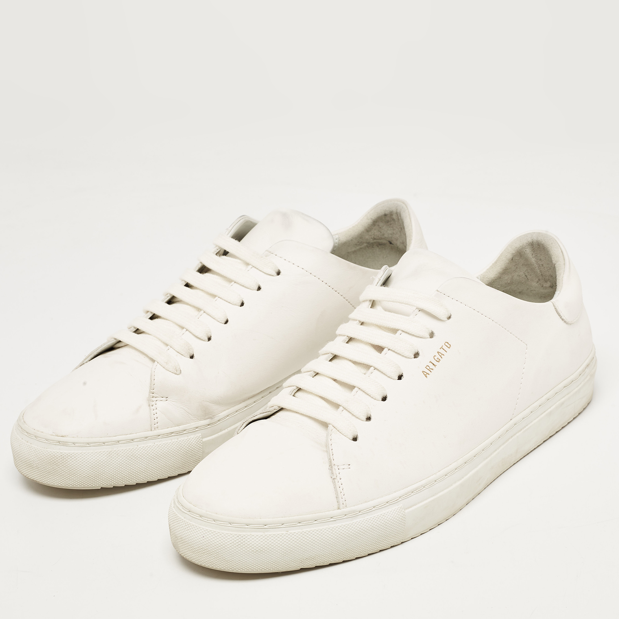 

Axel Arigato White Leather Low Top Sneakers Size