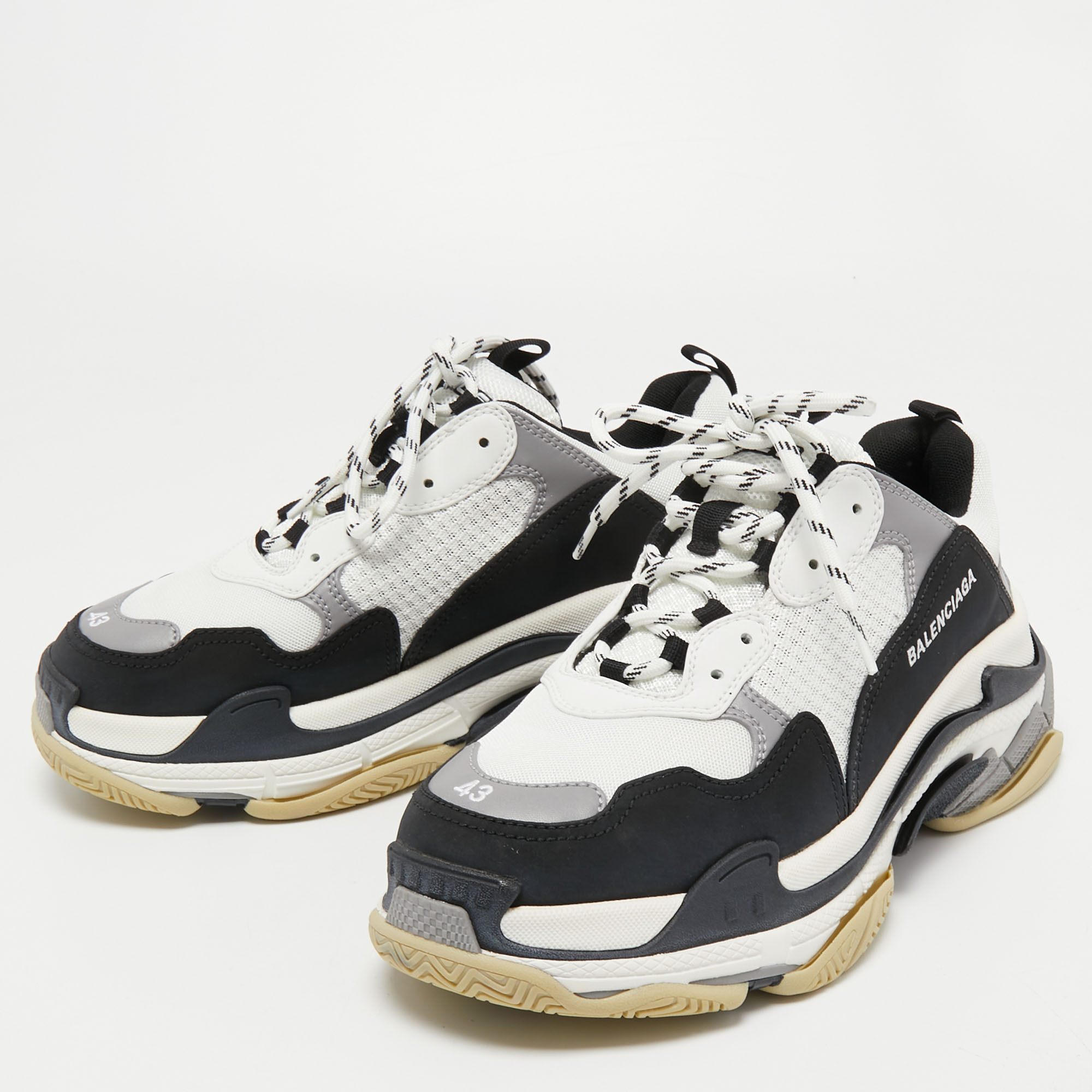 

Balenciaga Multicolor Mesh and Leather Triple S Sneakers Size