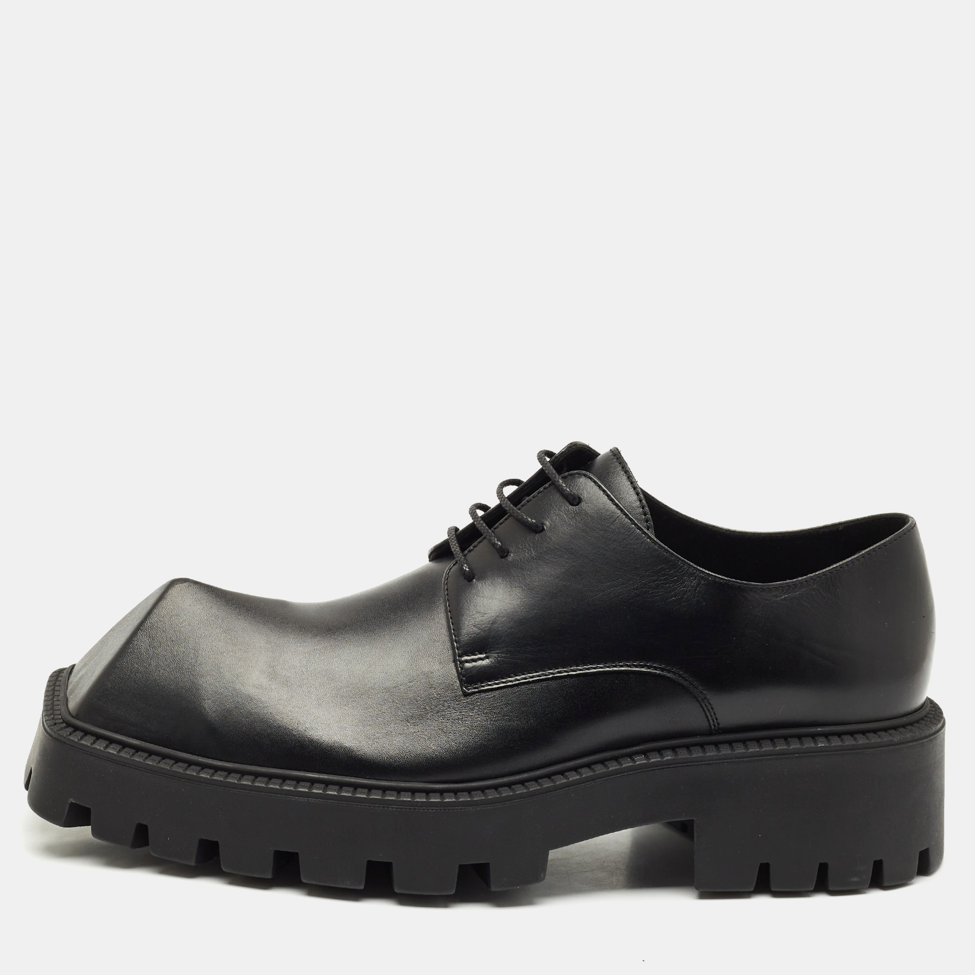 

Balenciaga Black Leather Rhino Derby Size