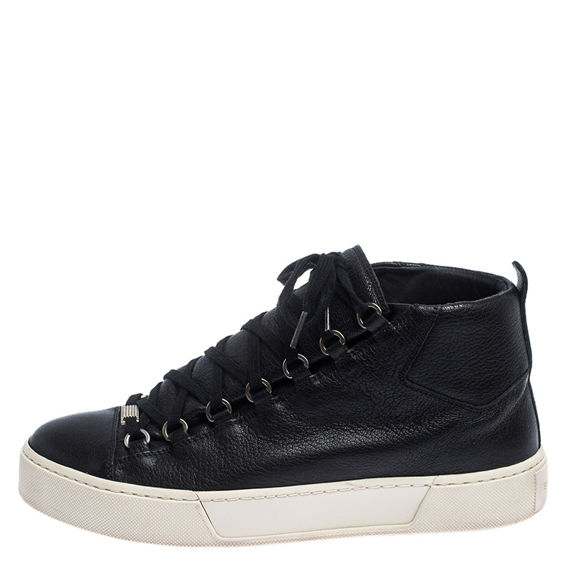 

Balenciaga Black Leather Arena Low Top Sneakers Size