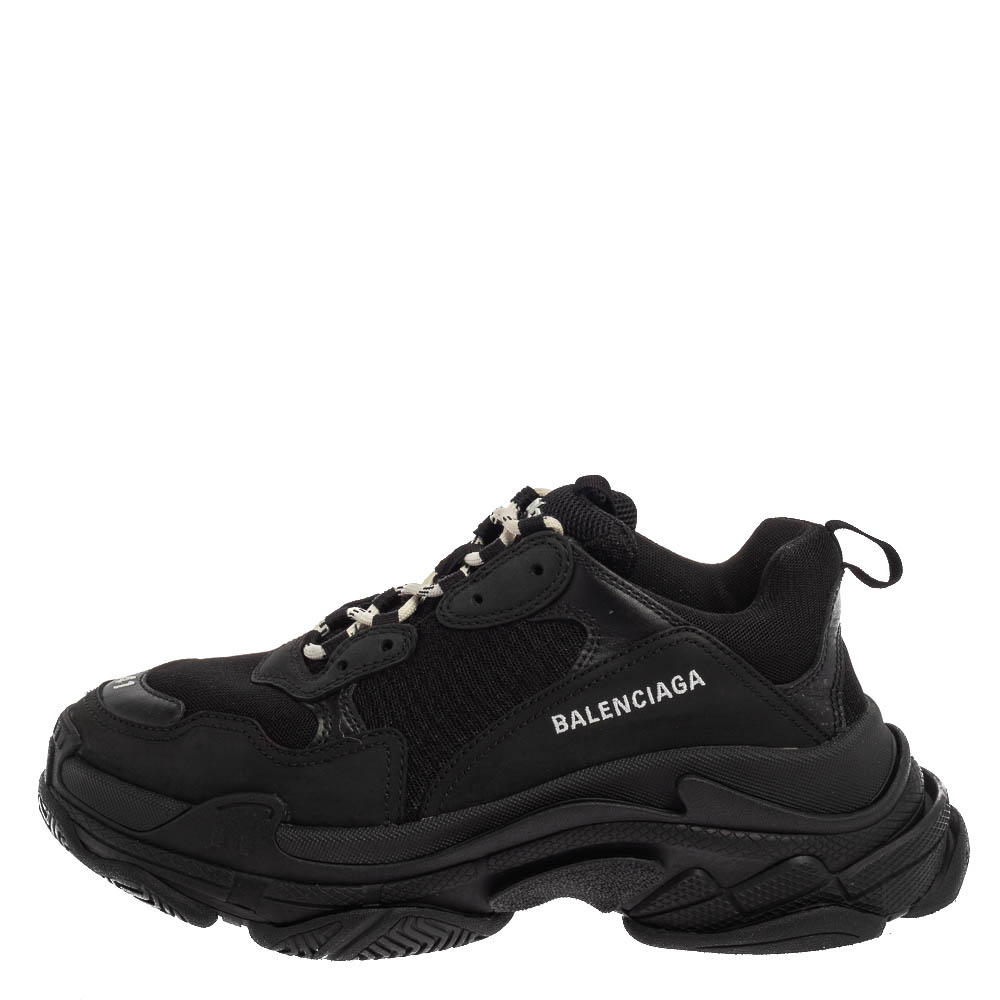 

Balenciaga Black Mesh And Leather Triple S Low Top Sneakers Size