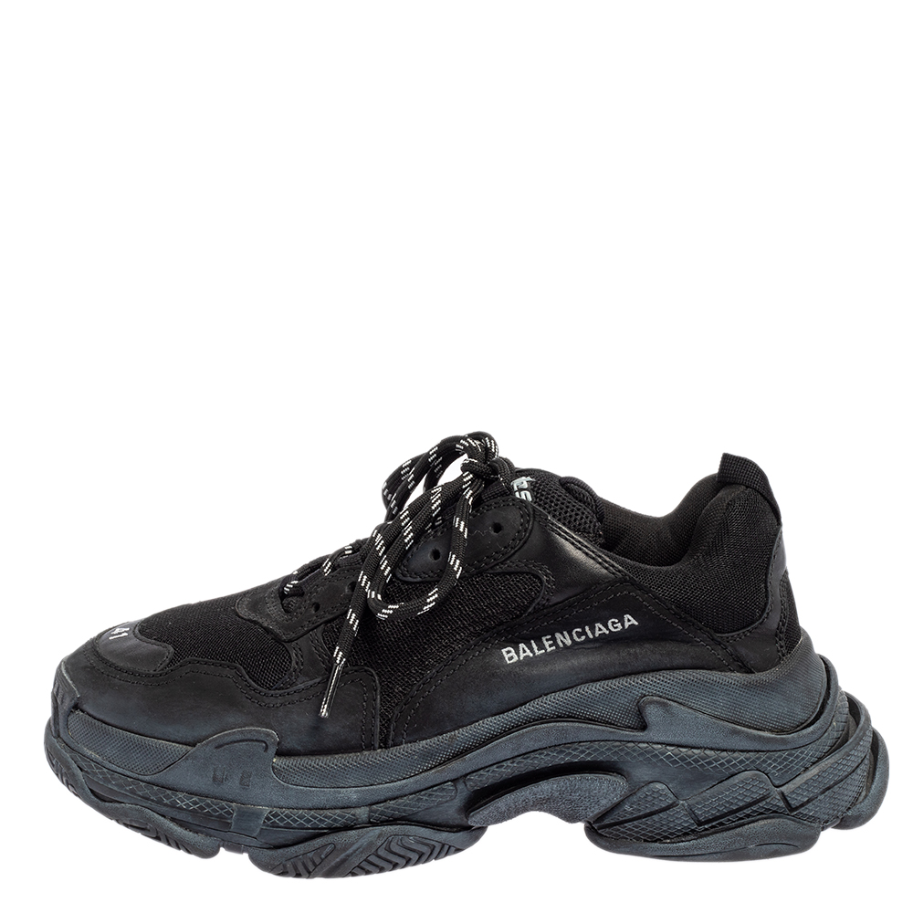 

Balenciaga Black Mesh And Leather Triple S Sneakers Size