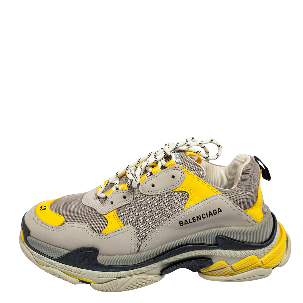 

Balenciaga Grey/Yellow Leather, Mesh and Nubuck Triple S Trainer Sneakers Size