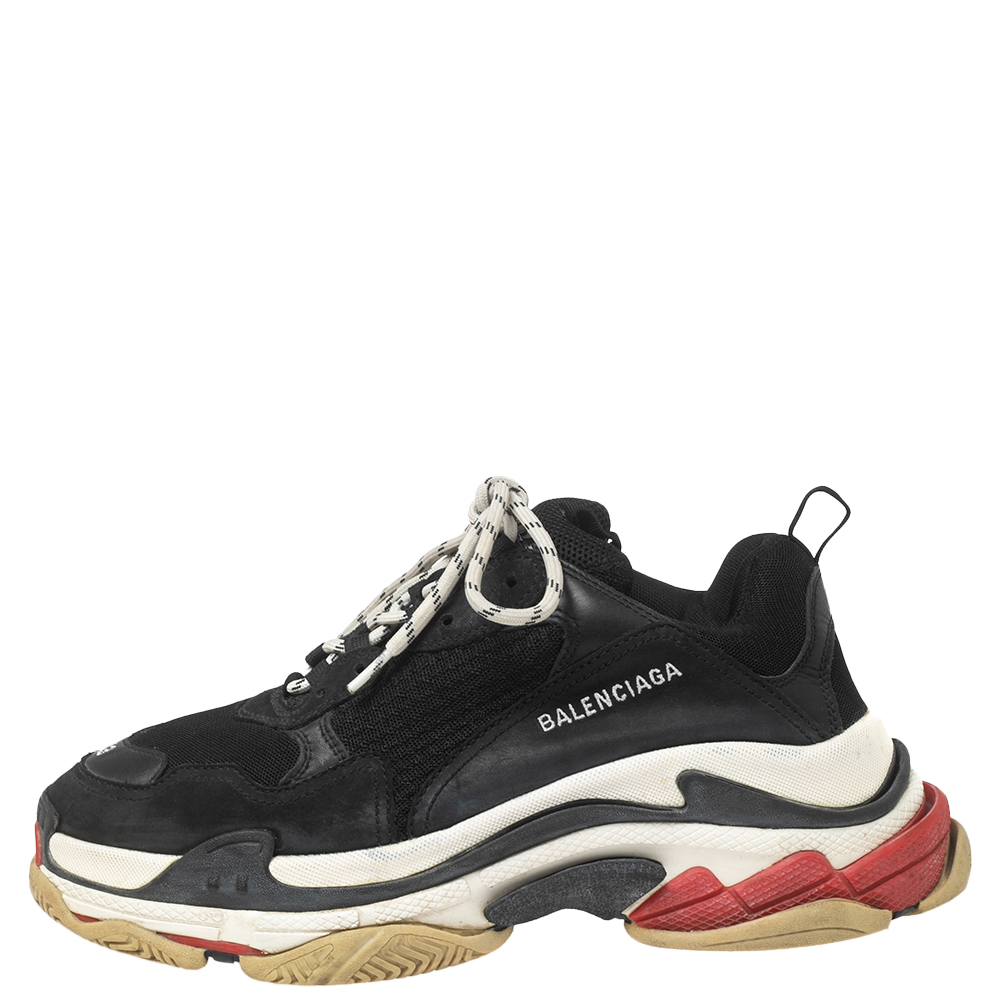 

Balenciaga Black Mesh And Nubuck Leather Triple S Low Top Sneakers Size