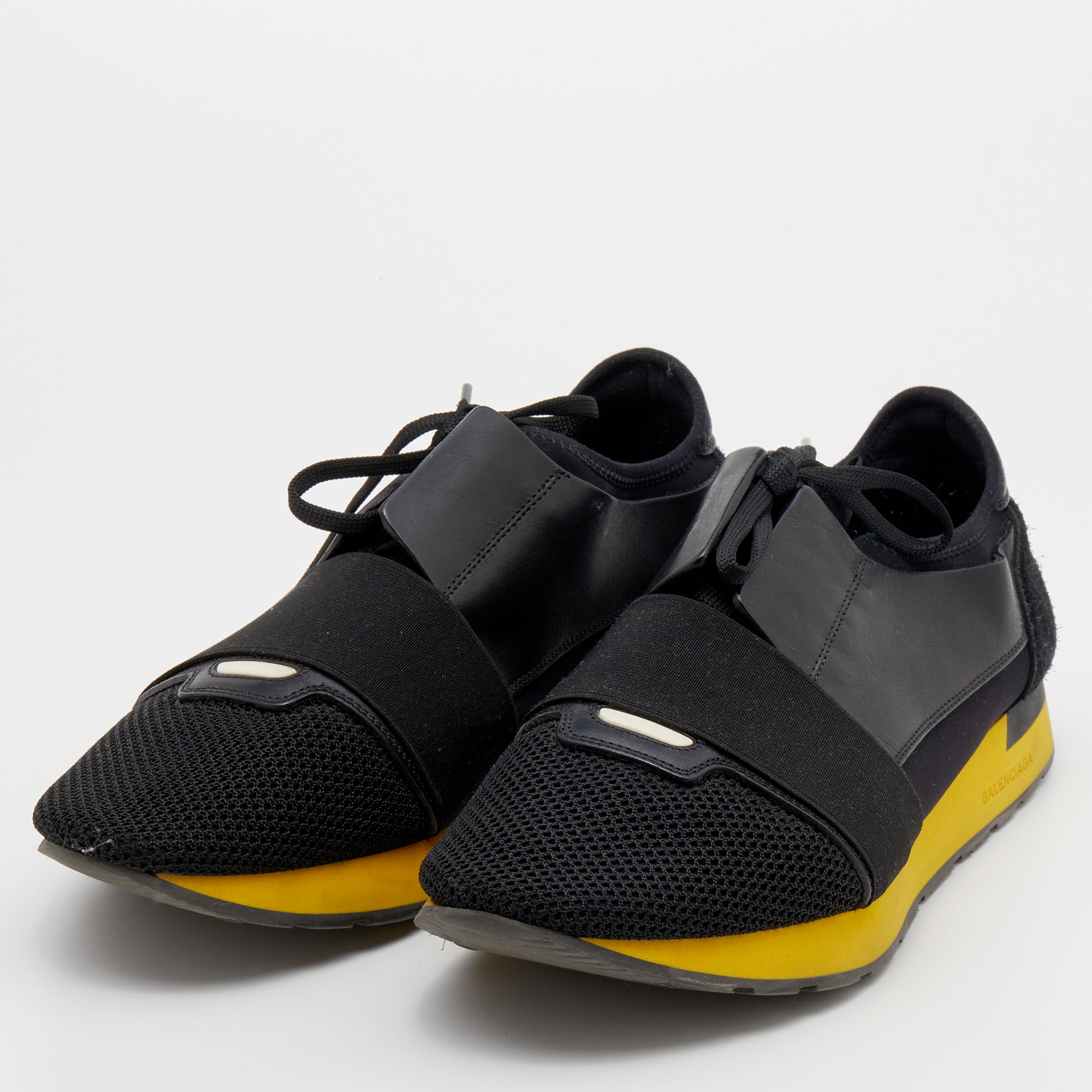 

Balenciaga Black Leather and Mesh Race Runner Sneakers Size