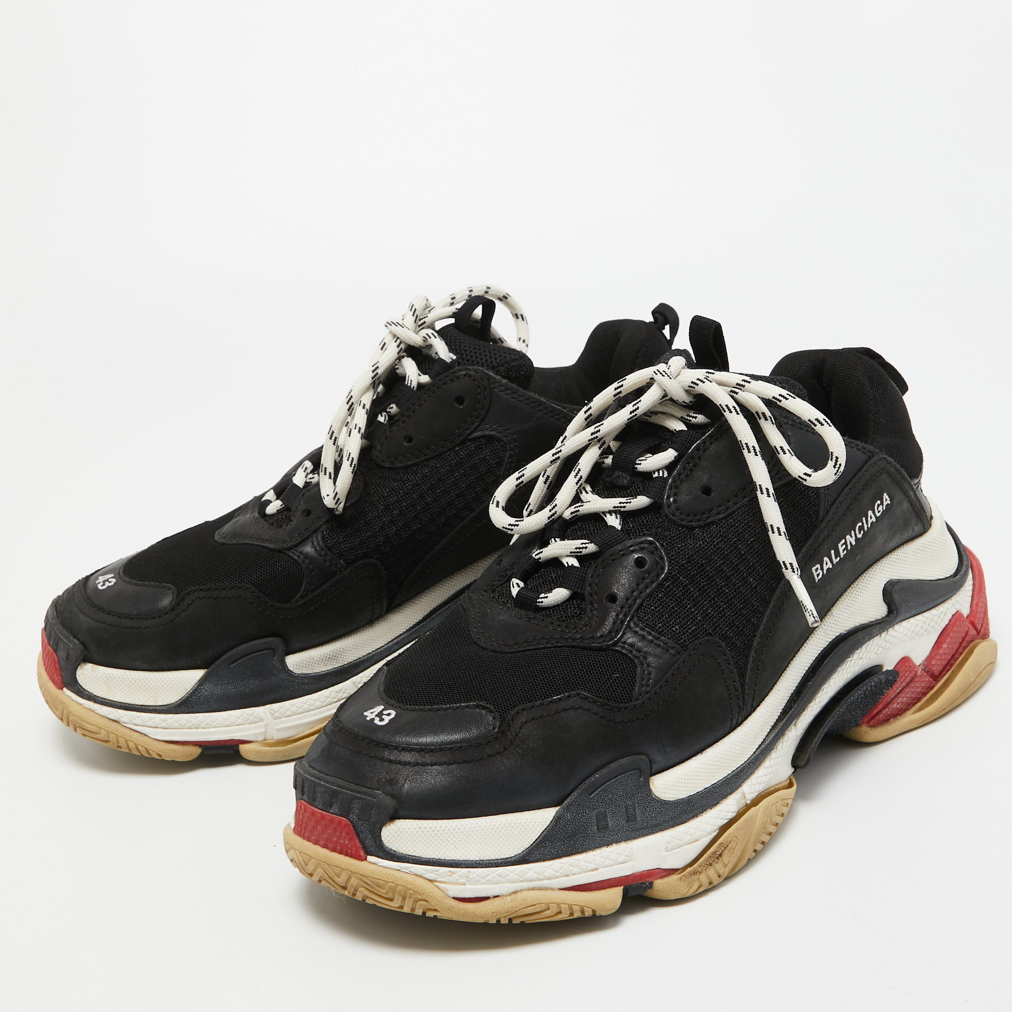 

Balenciaga Black Leather and Mesh Triple S Sneakers Size