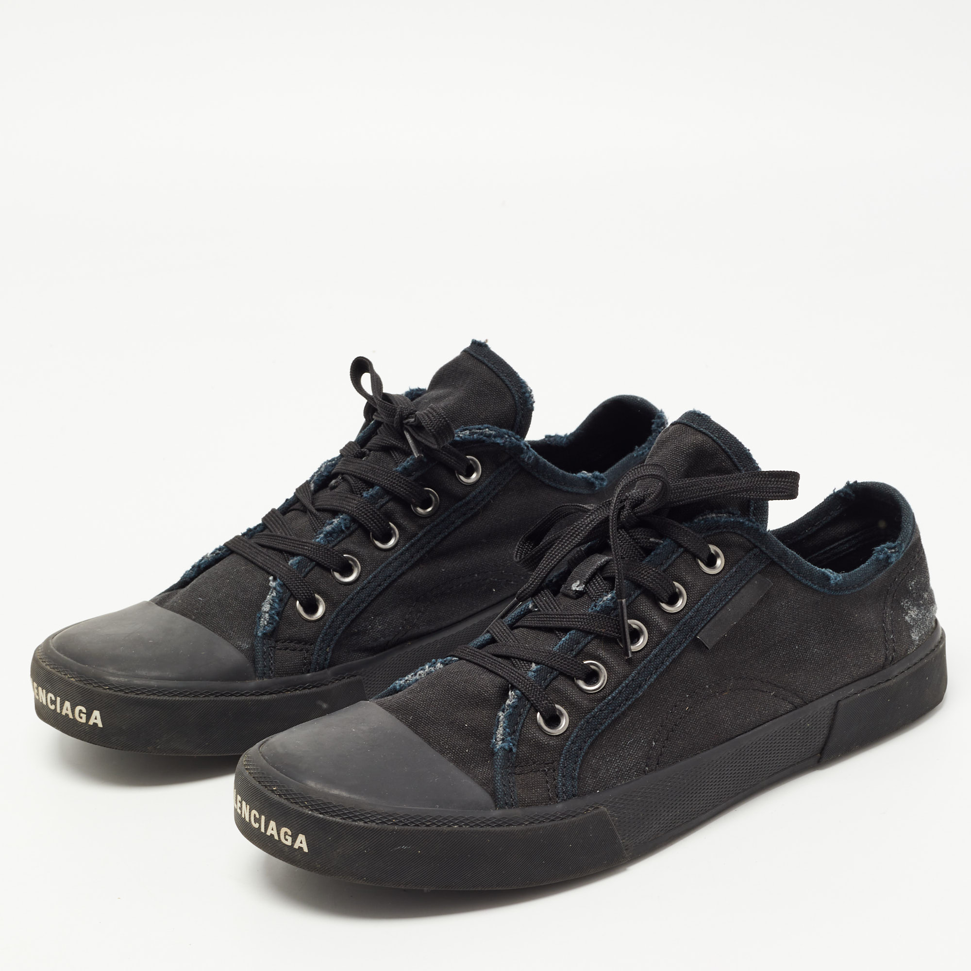 

Balenciaga Black Denim Low Top Sneakers Size