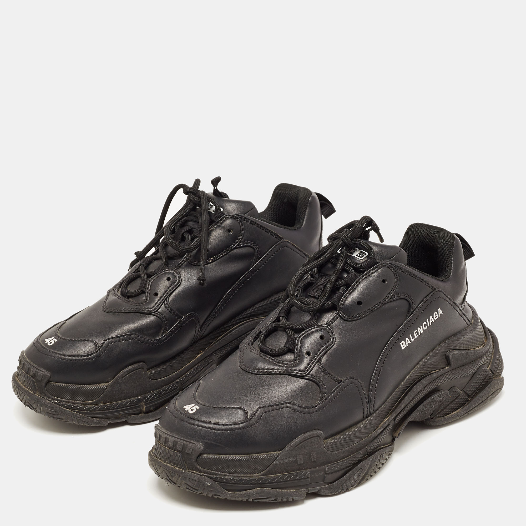 

Balenciaga Black Leather Triple S Sneakers Size