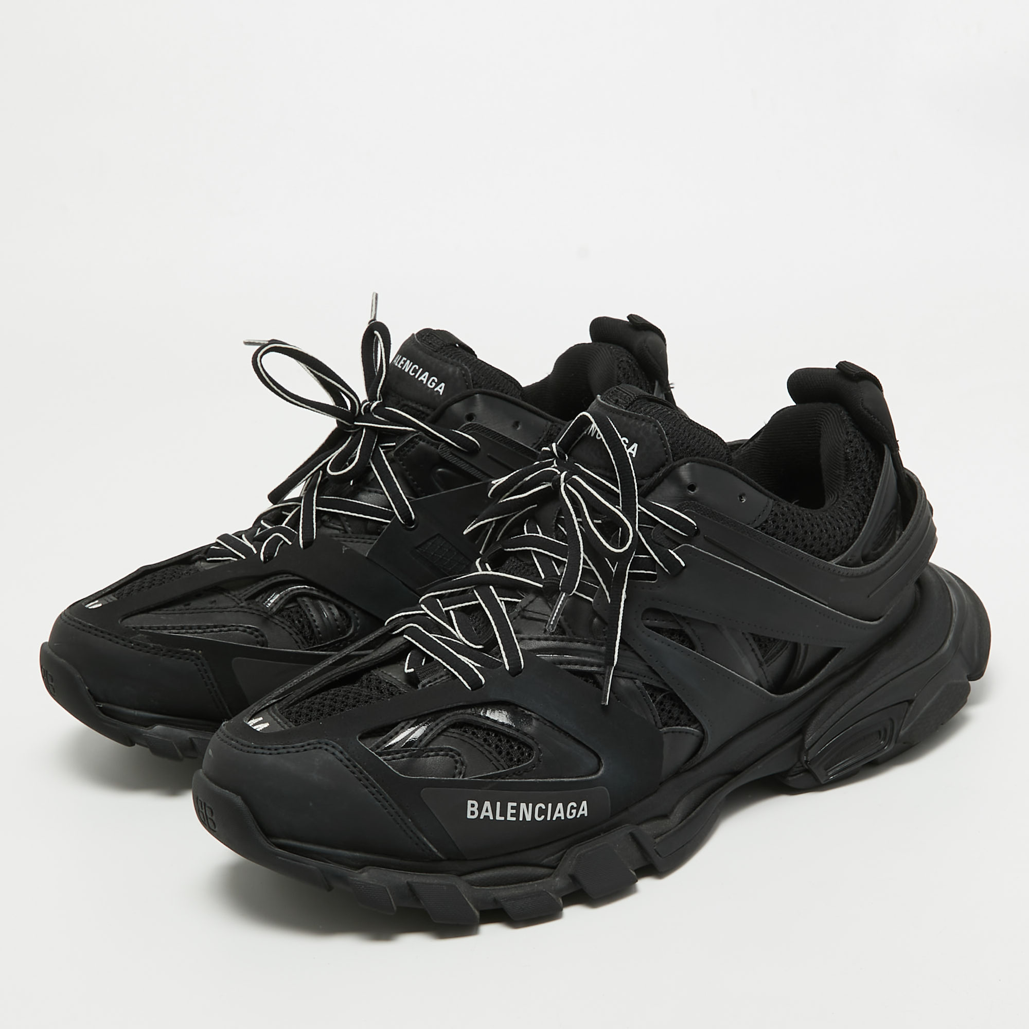 

Balenciaga Black Fabric and Faux Leather Track Sneakers Size