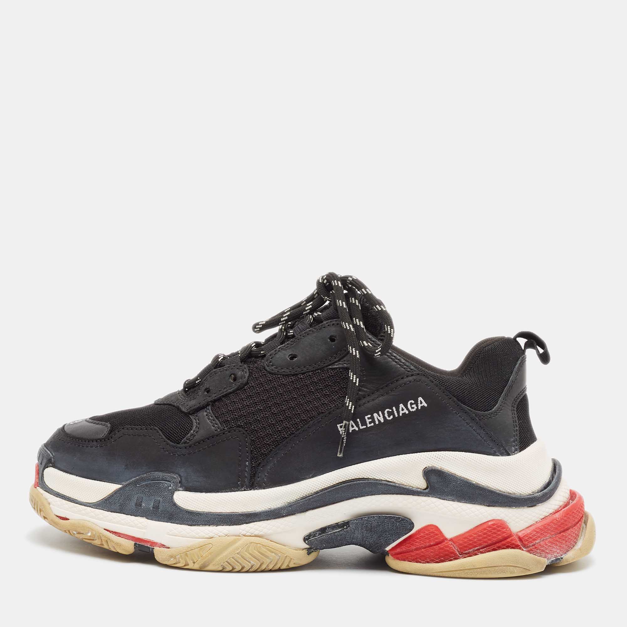 Pre Owned Balenciaga Black Nubuck and Mesh Triple S Sneakers Size 43  