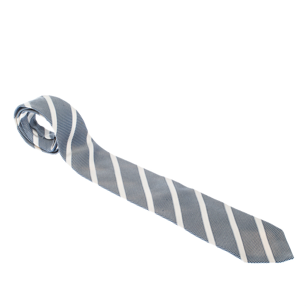 

Boss By Hugo Boss Blue & White Textured Diagonal Stripes Silk Jacquard Classic Tie