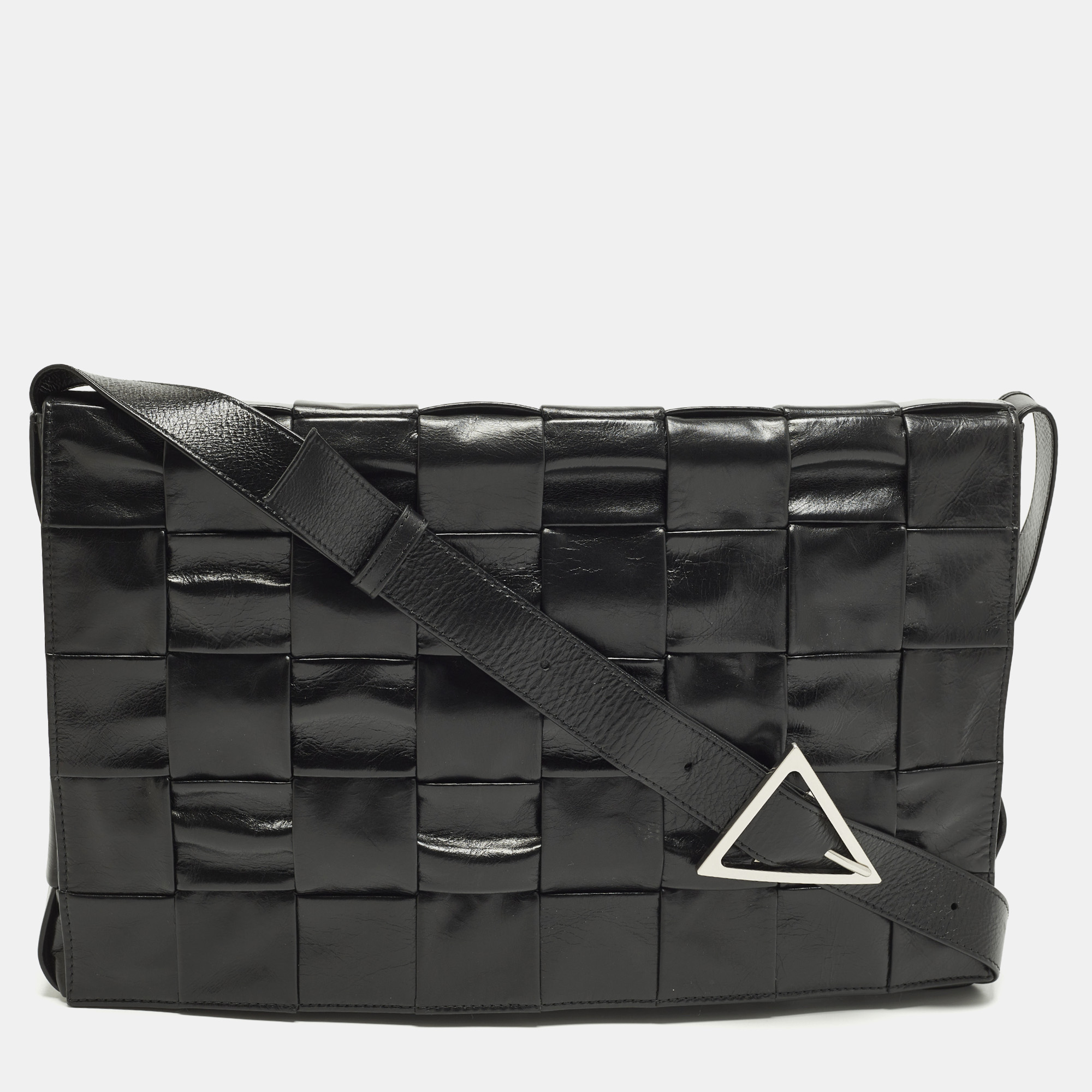 

Bottega Veneta Cassette Black Maxi Intrecciato Leather Shoulder Bag