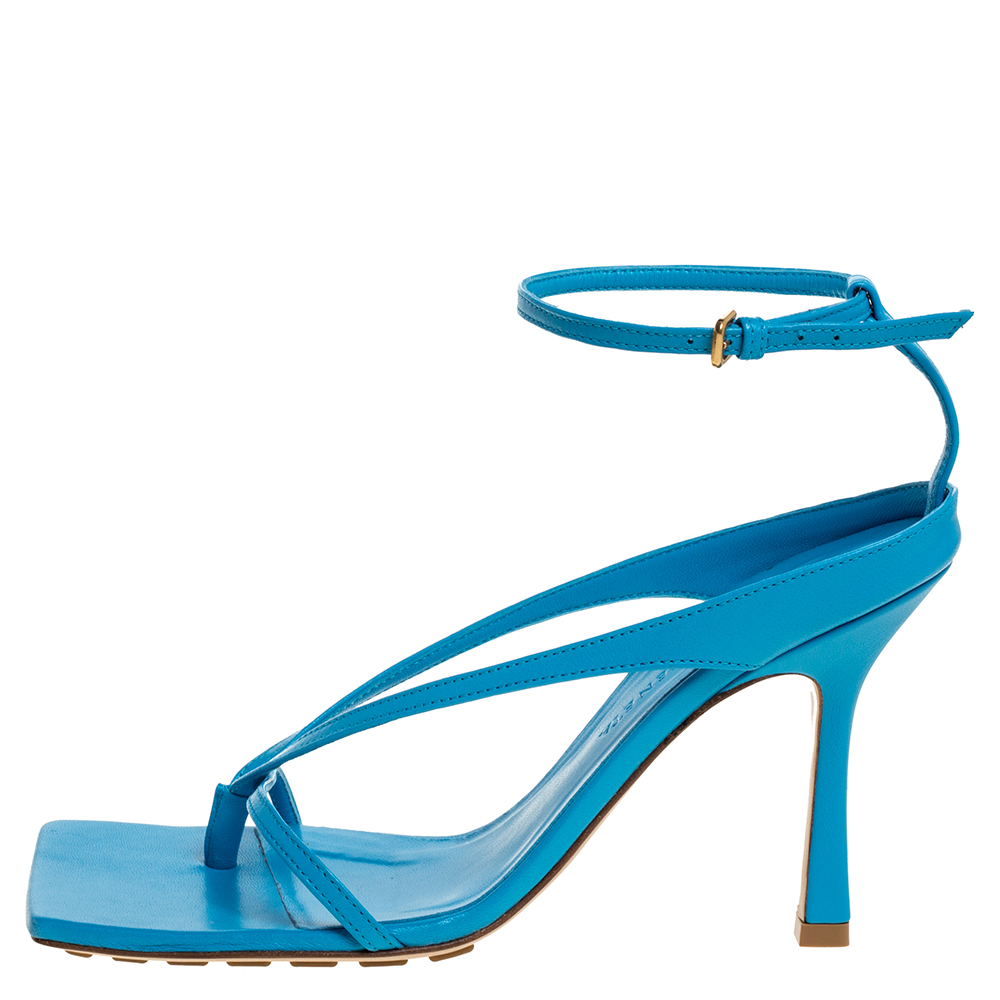 

Bottega Veneta Blue Leather Square Toe Ankle Strap Sandals Size