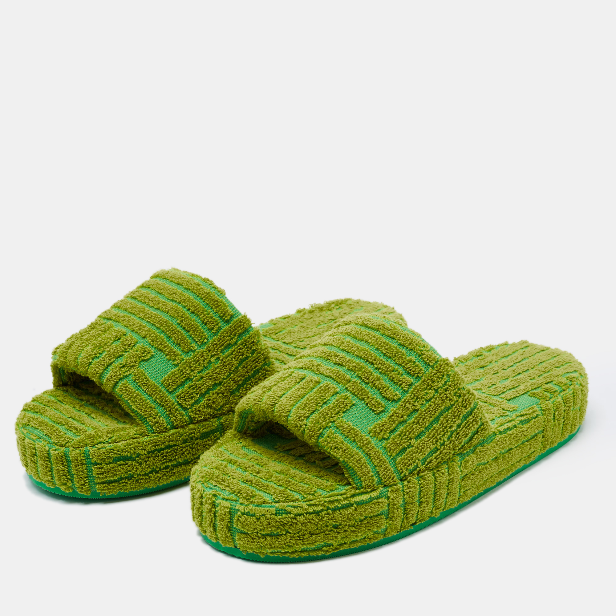 

Bottega Veneta Neon Green Cotton Fabric Resort Sponge Platform Slides Size