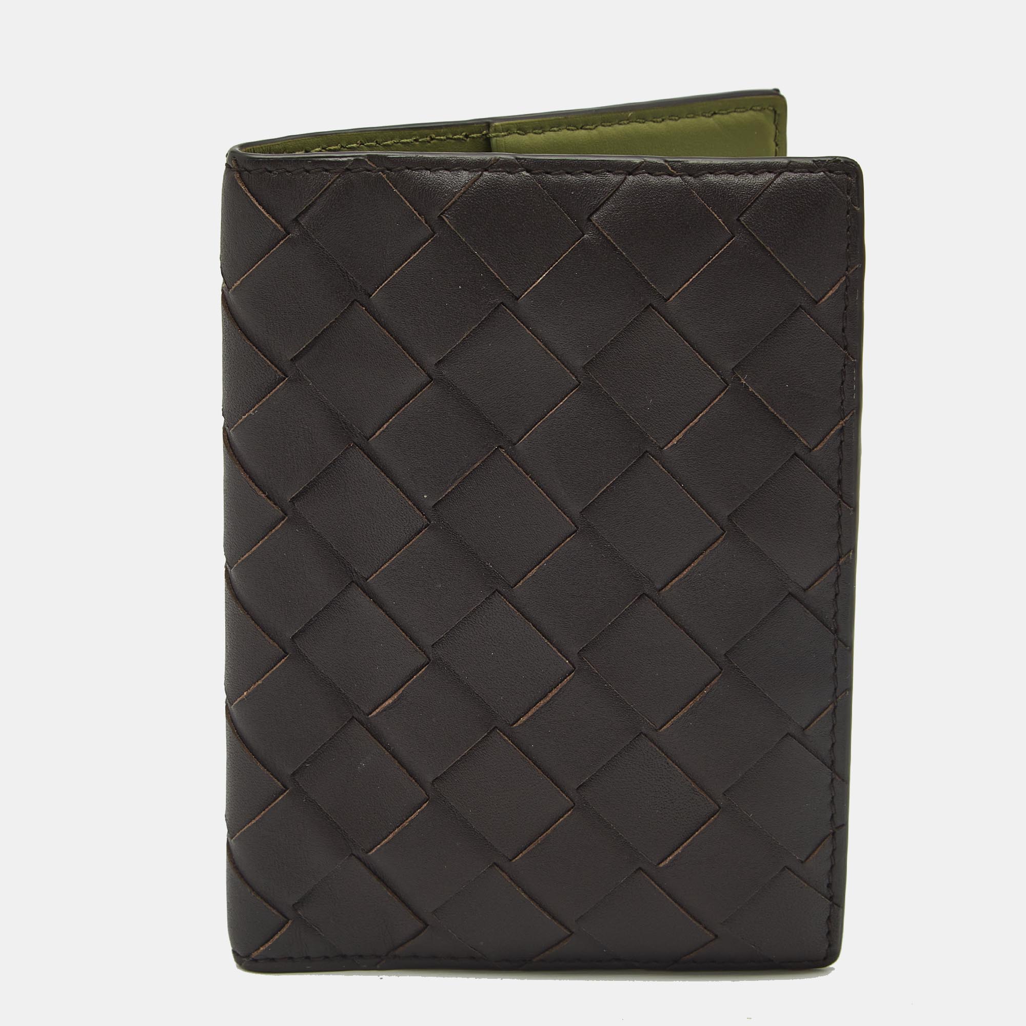 

Bottega Veneta Brown Intrecciato Leather Passport Holder