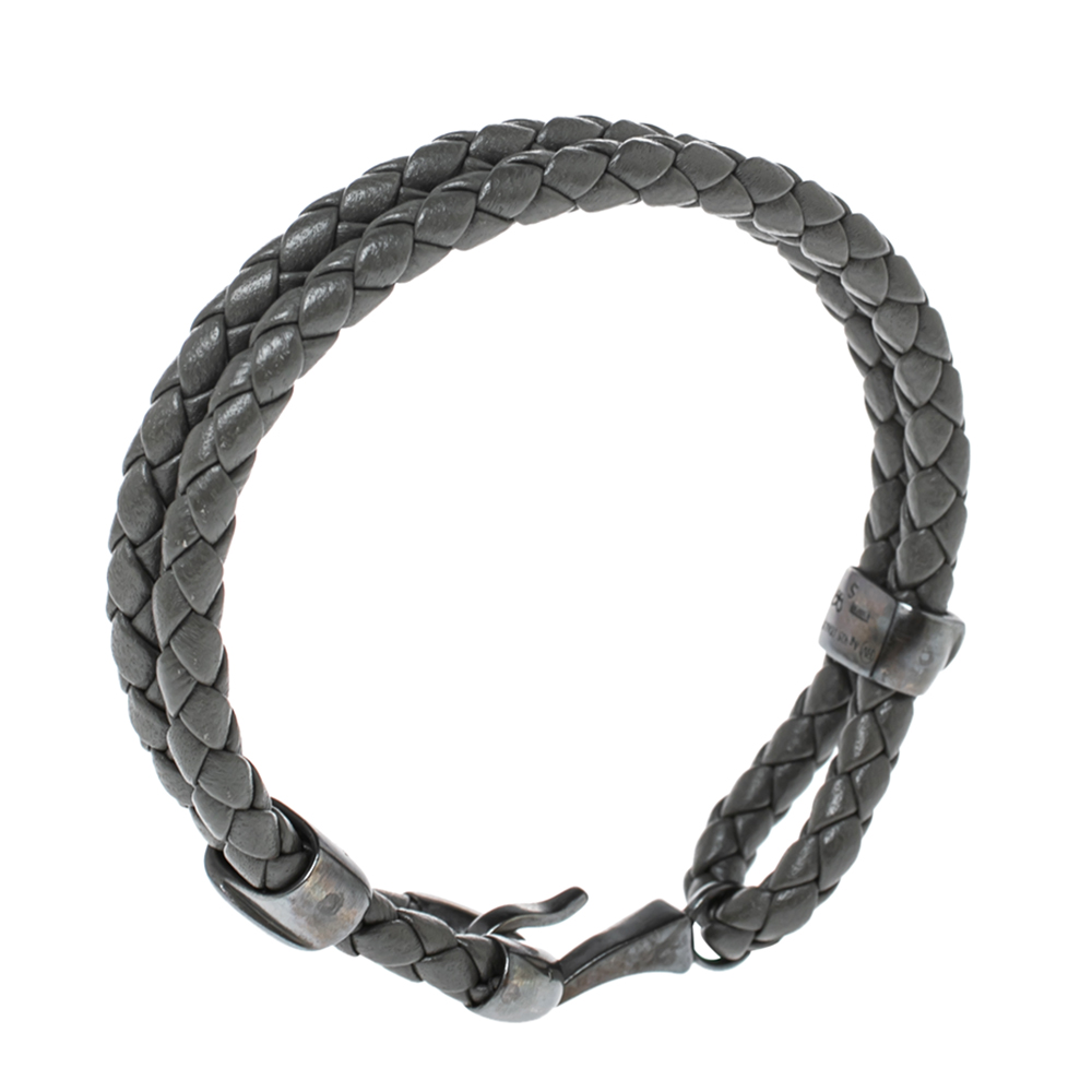 

Bottega Veneta Grey Intrecciato Leather Sterling Silver Hook Bracelet