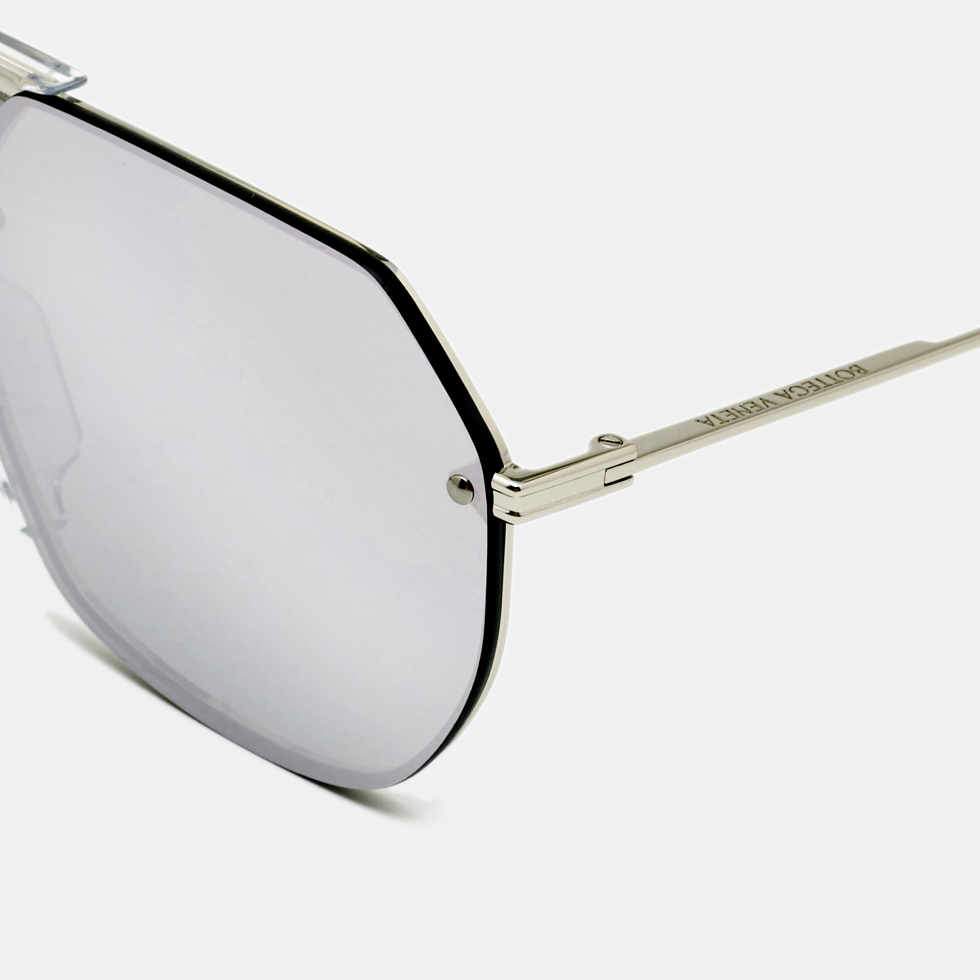 

Bottega Veneta Silver BV1068S Mirrored Sunglasses