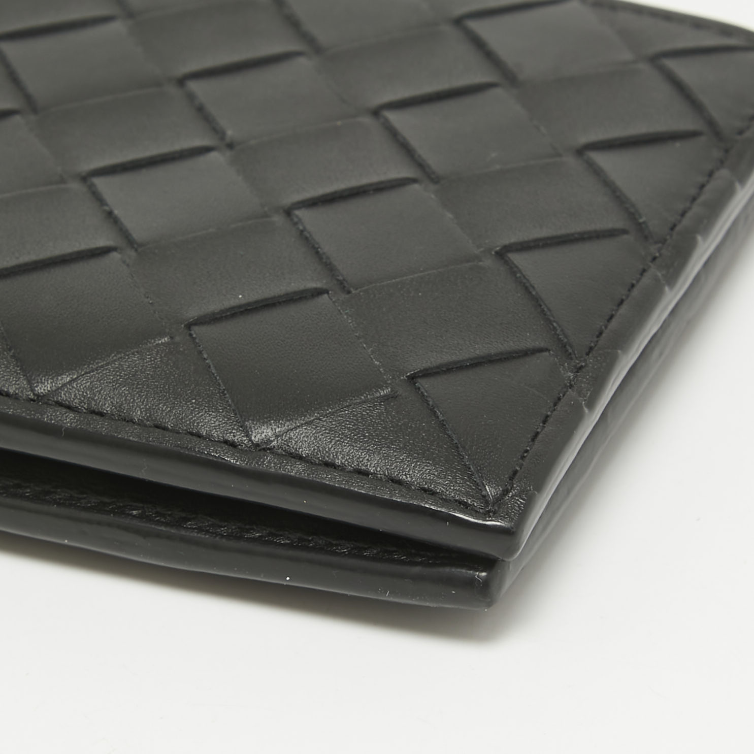 Bottega Veneta Black Intrecciato Leather Bifold Wallet 