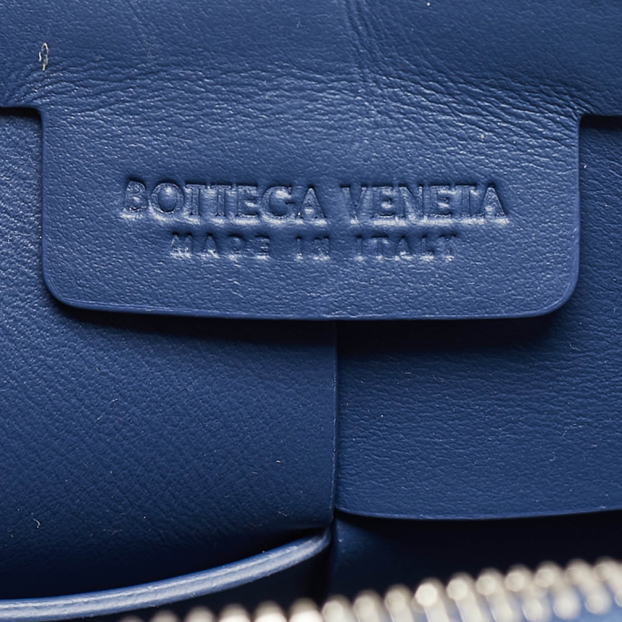 Bottega Veneta Navy Blue Intrecciato Leather Cassette Crossbody Bag 8