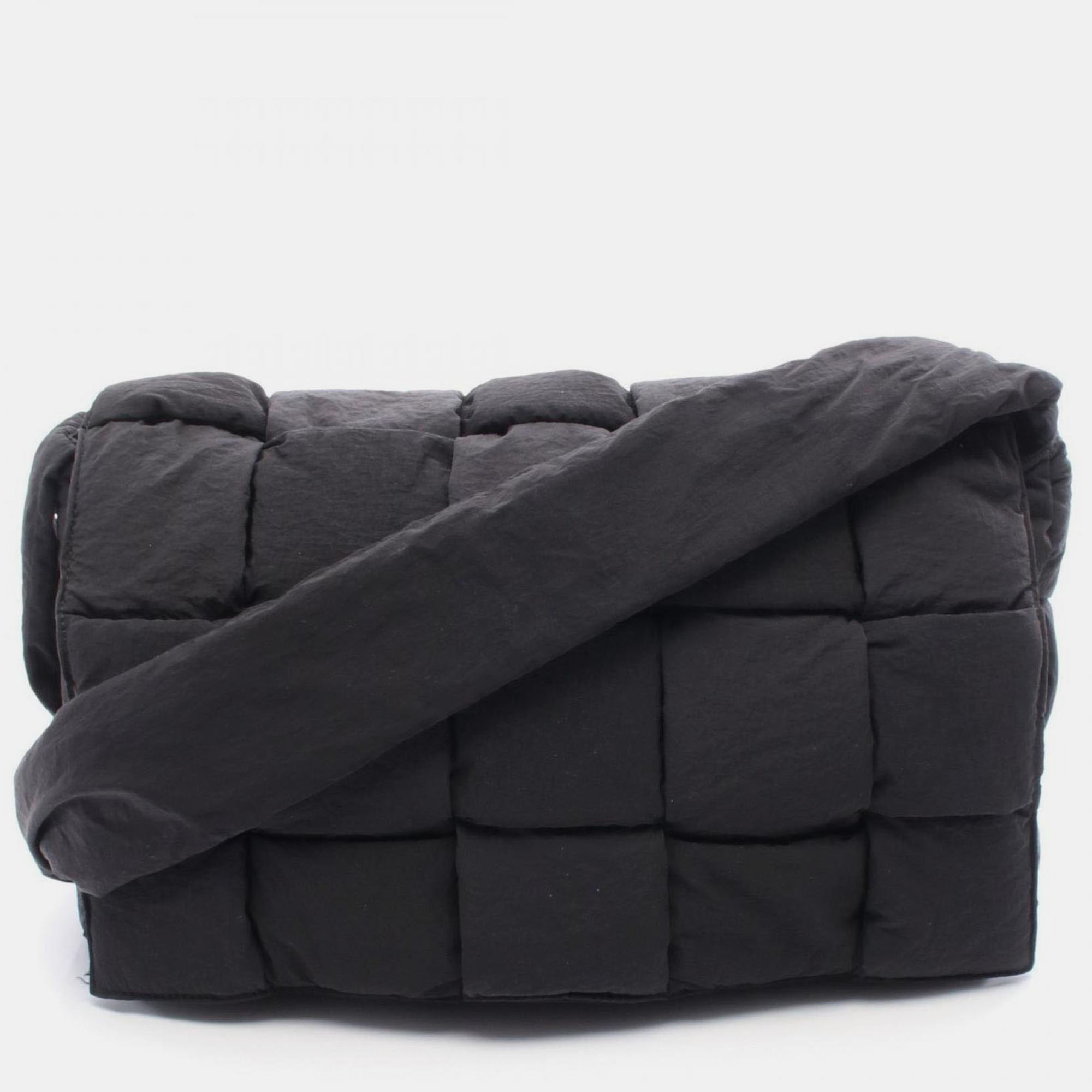 

Bottega Veneta Padded Tech Cassette Shoulder Bag In Black Nylon
