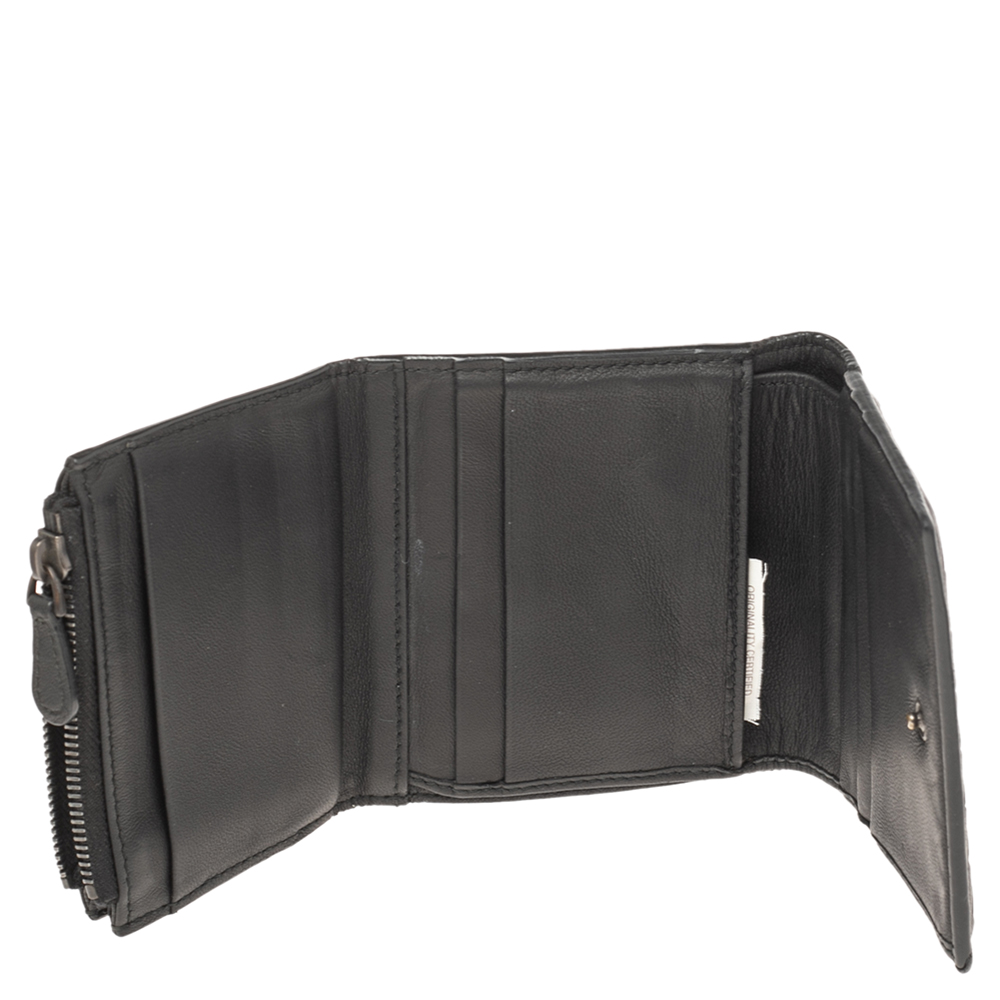 

Bottega Veneta Black Intrecciato Leather Trifold Wallet
