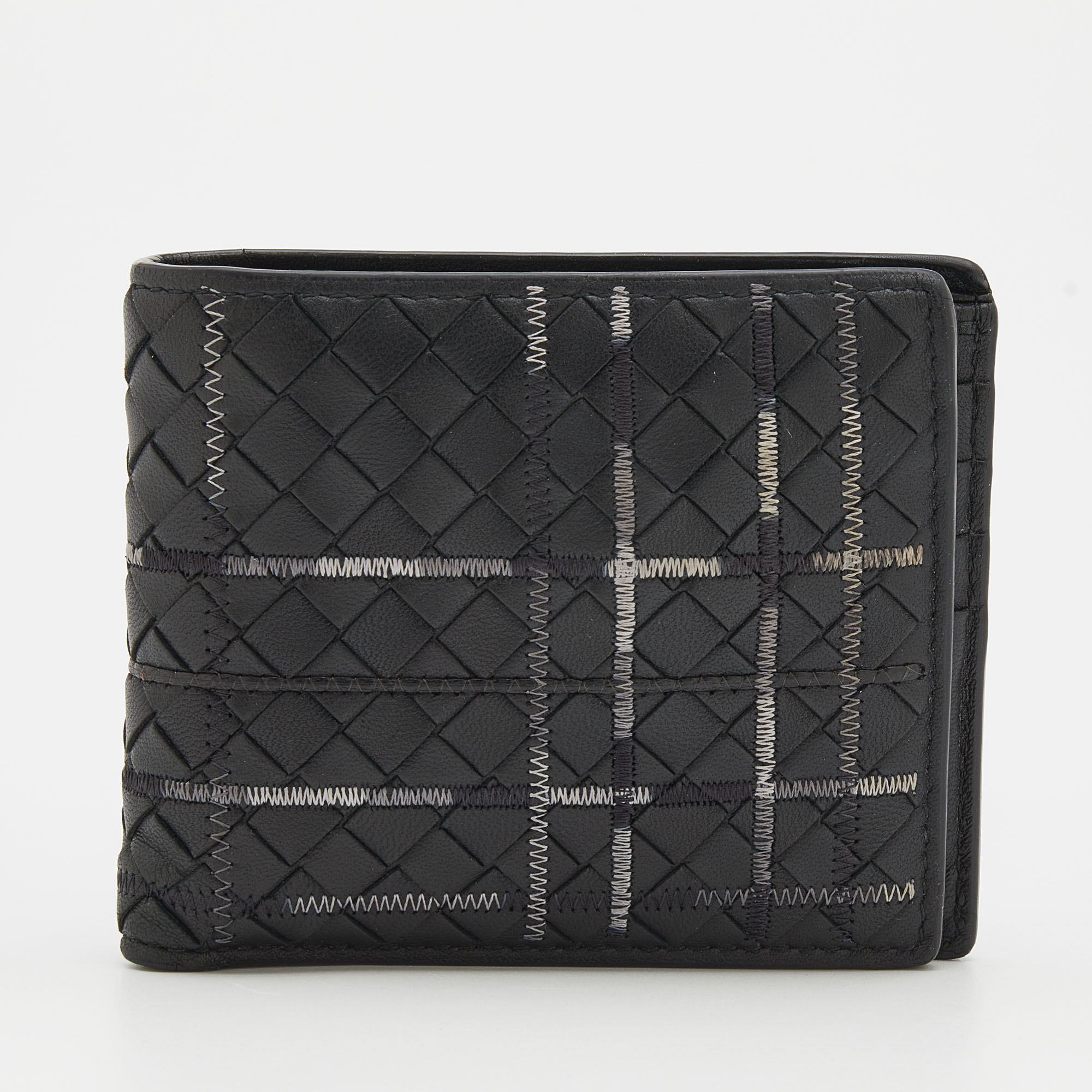Pre Owned Bottega Veneta Black Intrecciato Leather Bifold Wallet
