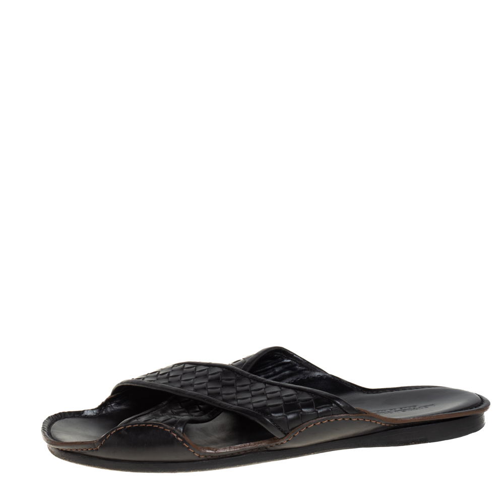 

Bottega Veneta Black Intrecciato Leather Cross Strap Flat Slides Size