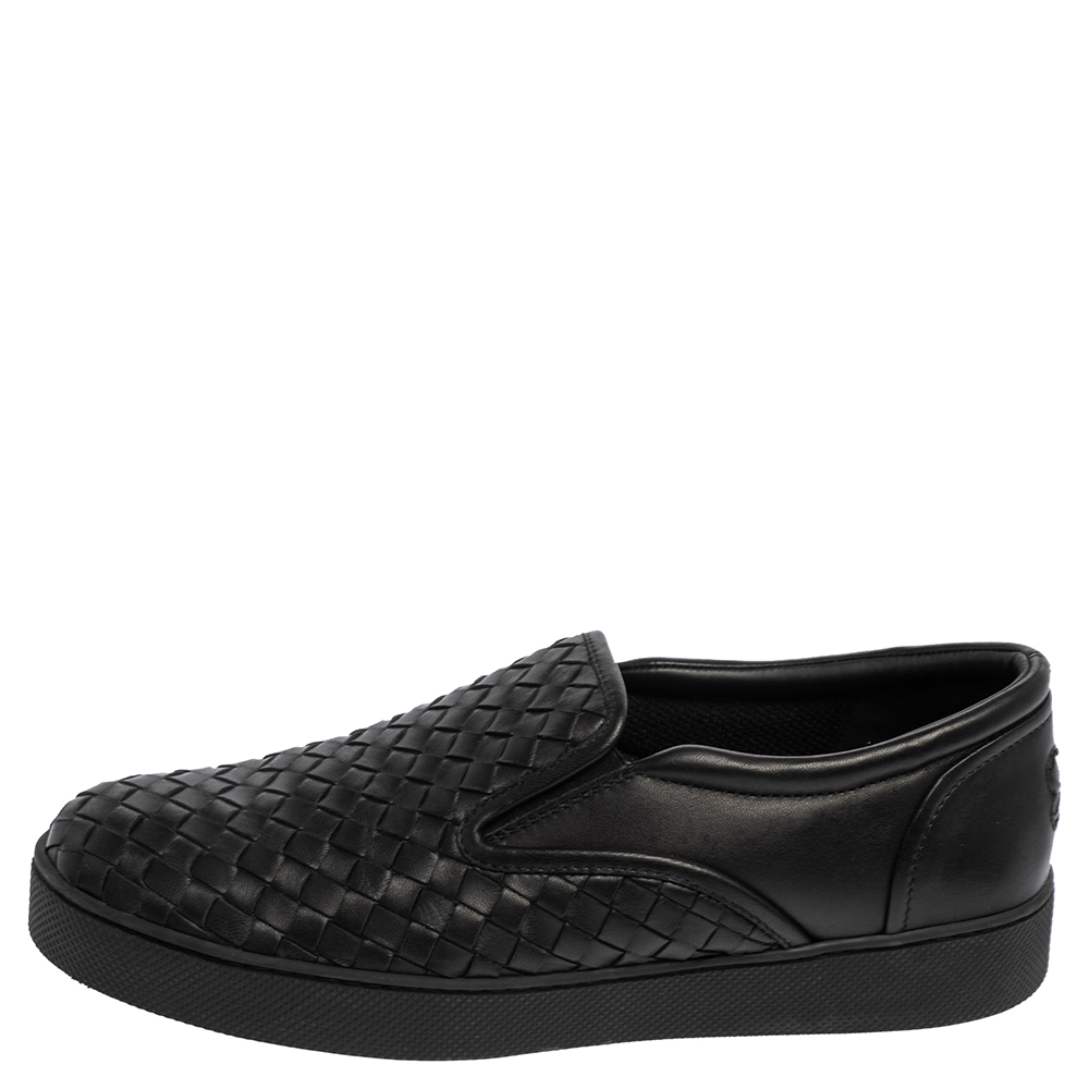 

Bottega Veneta Black Intrecciato Leather Dodger Slip On Sneakers Size