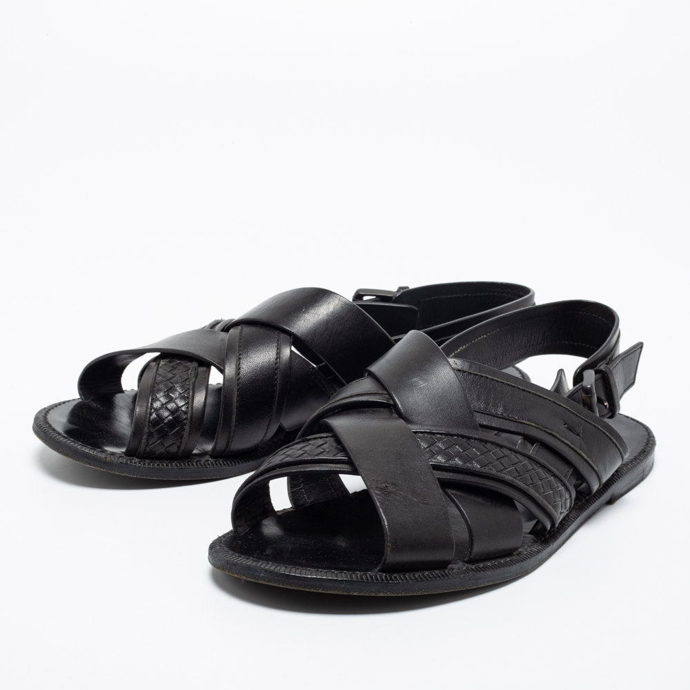 

Bottega Veneta Black Intrecciato Leather Criss Cross Flat Sandals Size