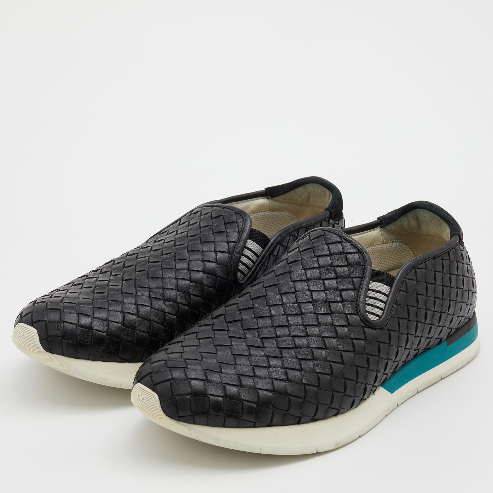 

Bottega Veneta Black Intrecciato Leather Slip On Sneakers Size