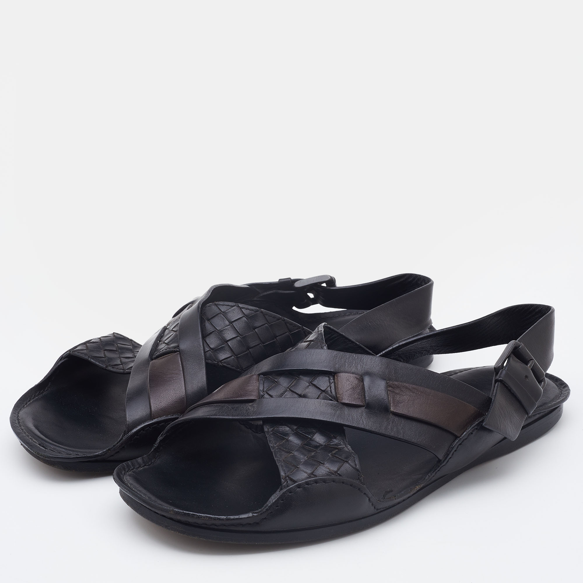 

Bottega Veneta Black/Dark Brown Intrecciato Leather Criss Cross Flat Sandals Size