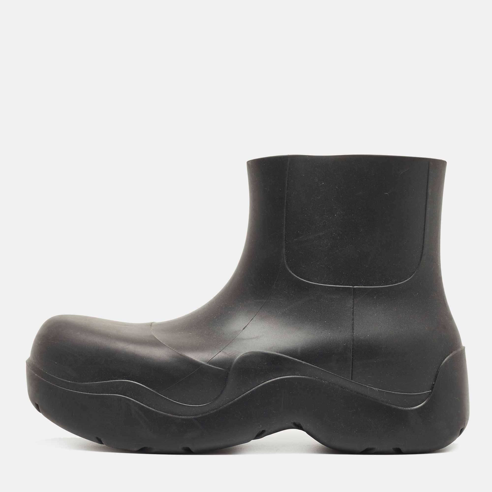 Pre-owned Bottega Veneta Black Rubber Puddle Ankle Boot Size 42