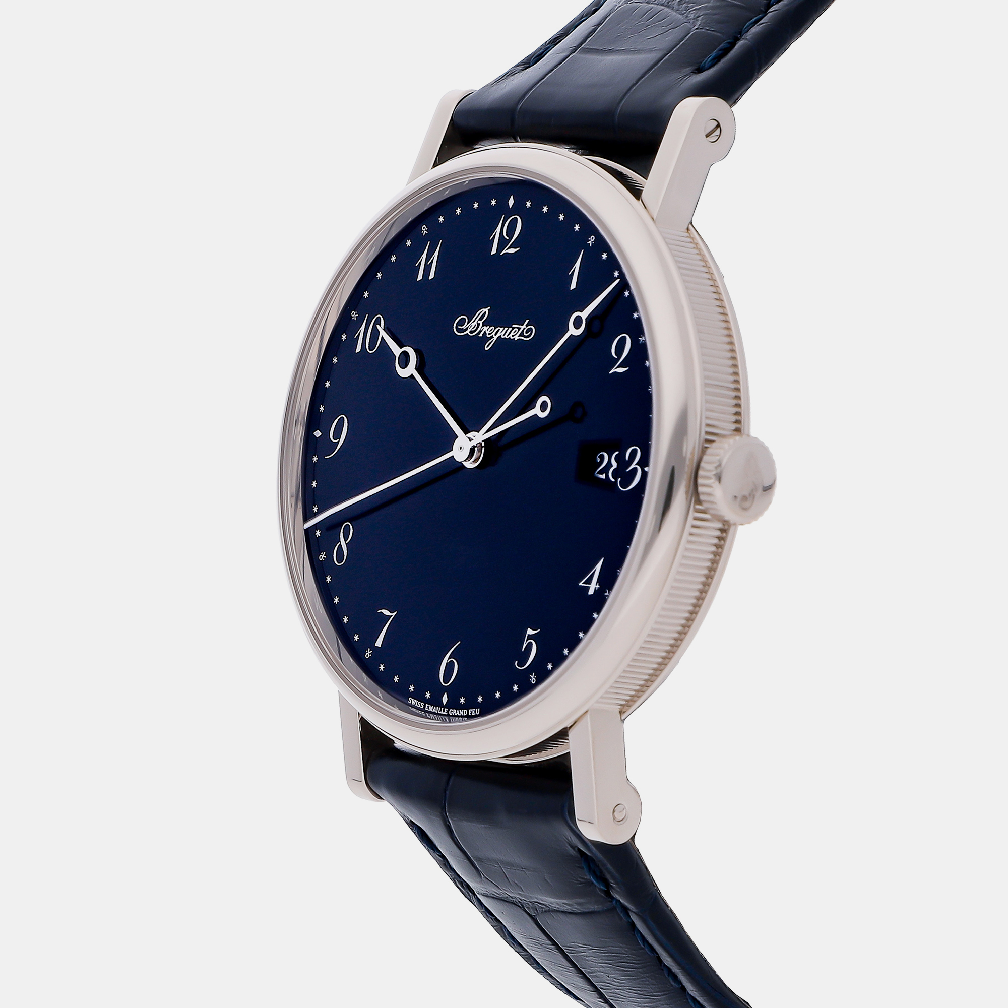 

Breguet Blue 18k White Gold Classique 5177BB/2Y/9V6 Automatic Men's Wristwatch 38 mm