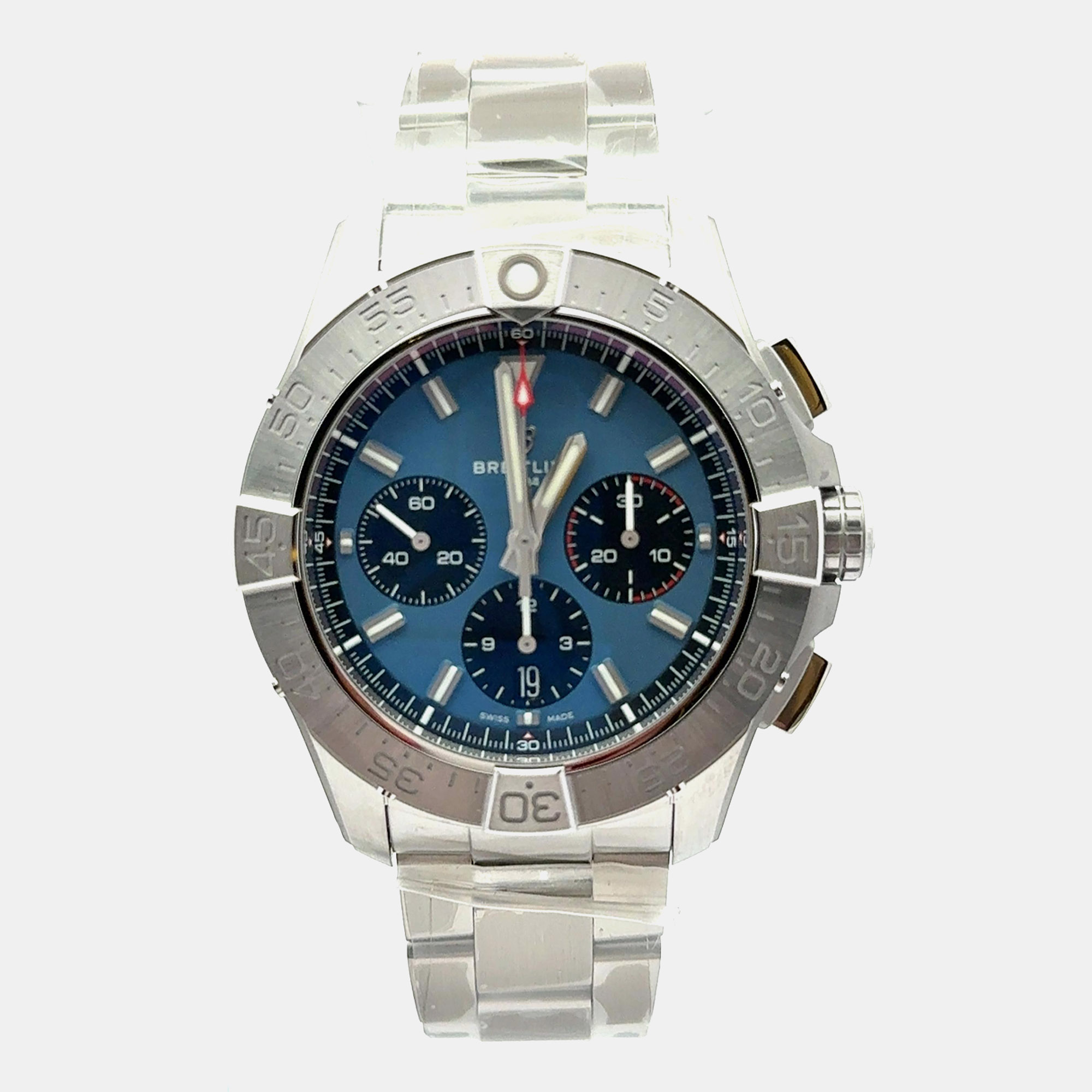 

Breitling Avenger B01 Chronograph 44 AB0147101C1A1 Automatic Blue Stainless Steel Men's Wristwatch