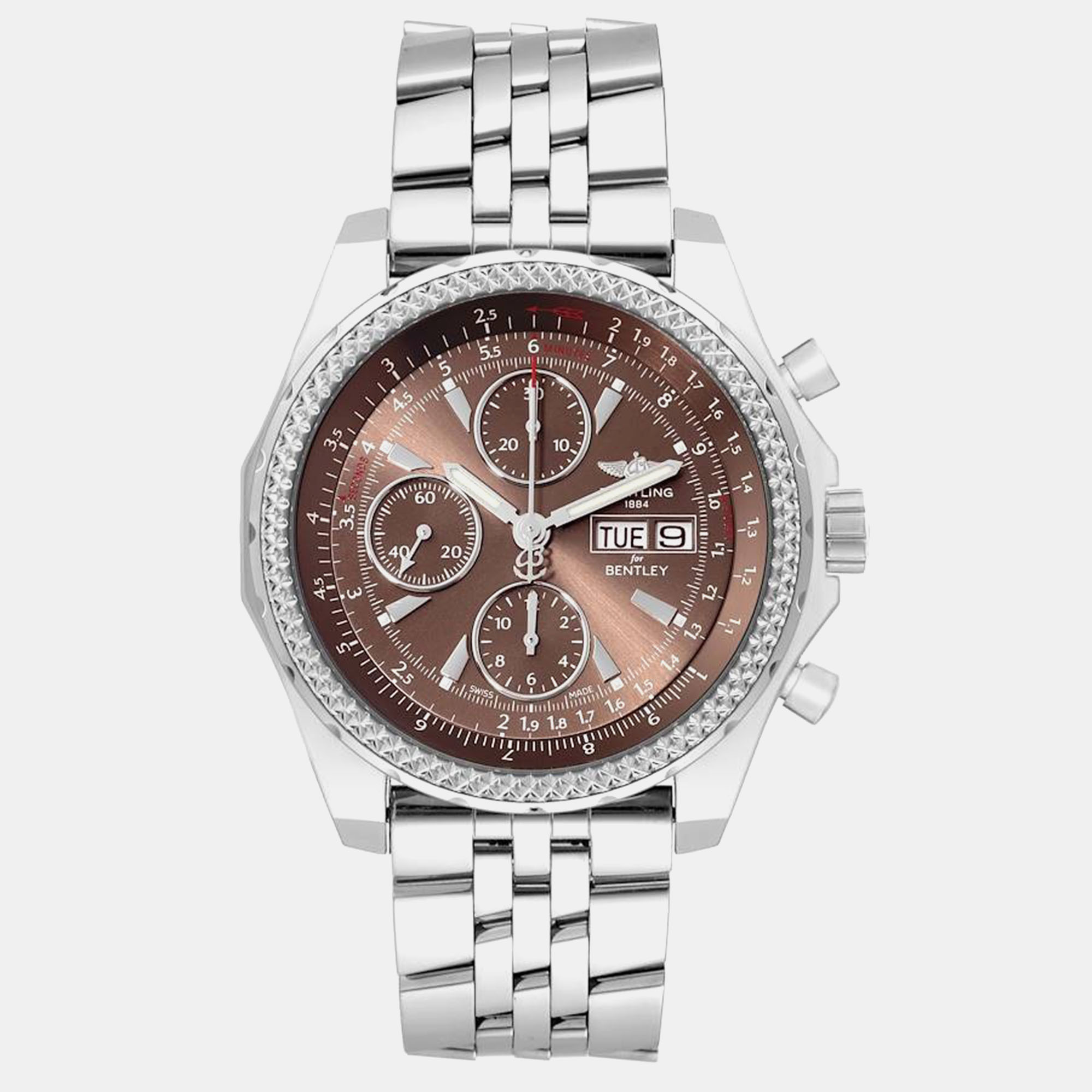 A classy silhouette made of high quality materials and packed with precision and luxury makes this authentic Breitling wristwatch the perfect choice for a sophisticated finish to any look. It is a grand creation to elevate the everyday experience.