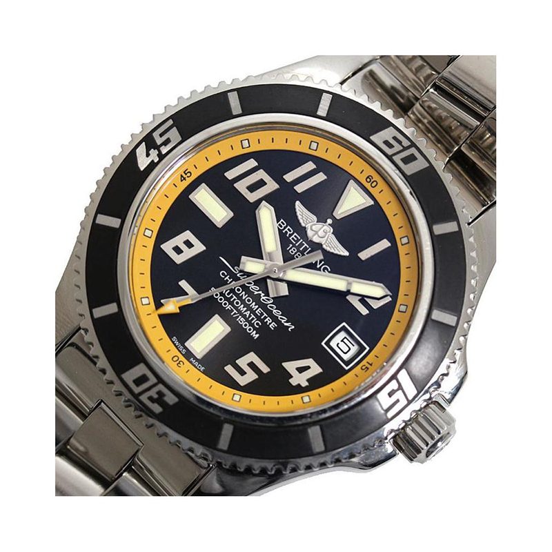

Breitling Black Stainless Steel SuperOcean Men's Wristwatch