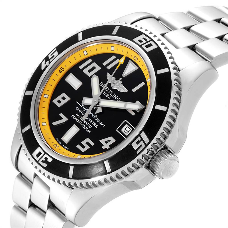 

Breitling Black/Yellow Stainless Steel Superocean Automatic Chronometer A17364 Men's Wristwatch