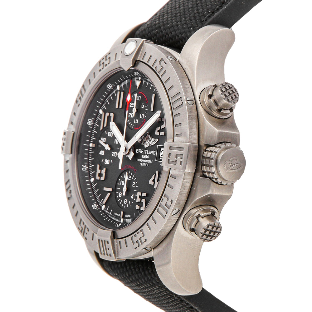 

Breitling Black Titanium Avenger "Bandit" E1338310/M534 Men's Wristwatch