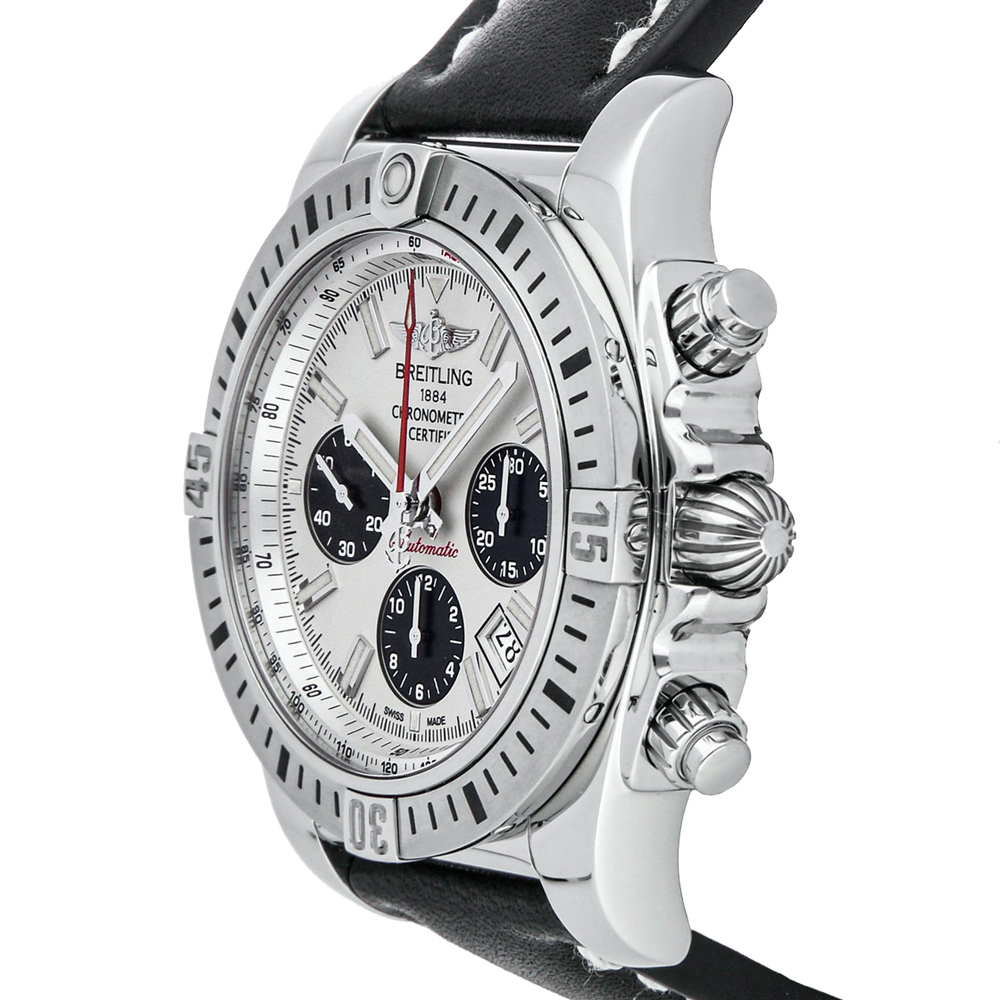 

Breitling White Stainless Steel Chronomat Airborne AB01154G/G786 Men's Wristwatch