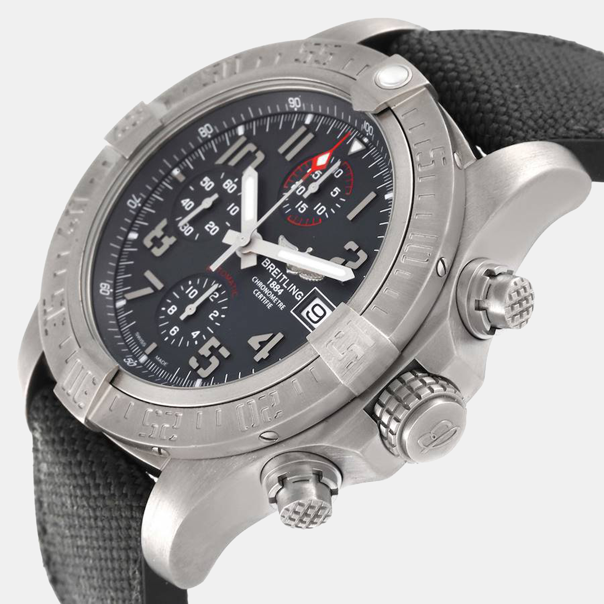 

Breitling Grey Titanium Avenger E13383 Automatic Men's Wristwatch 45 mm