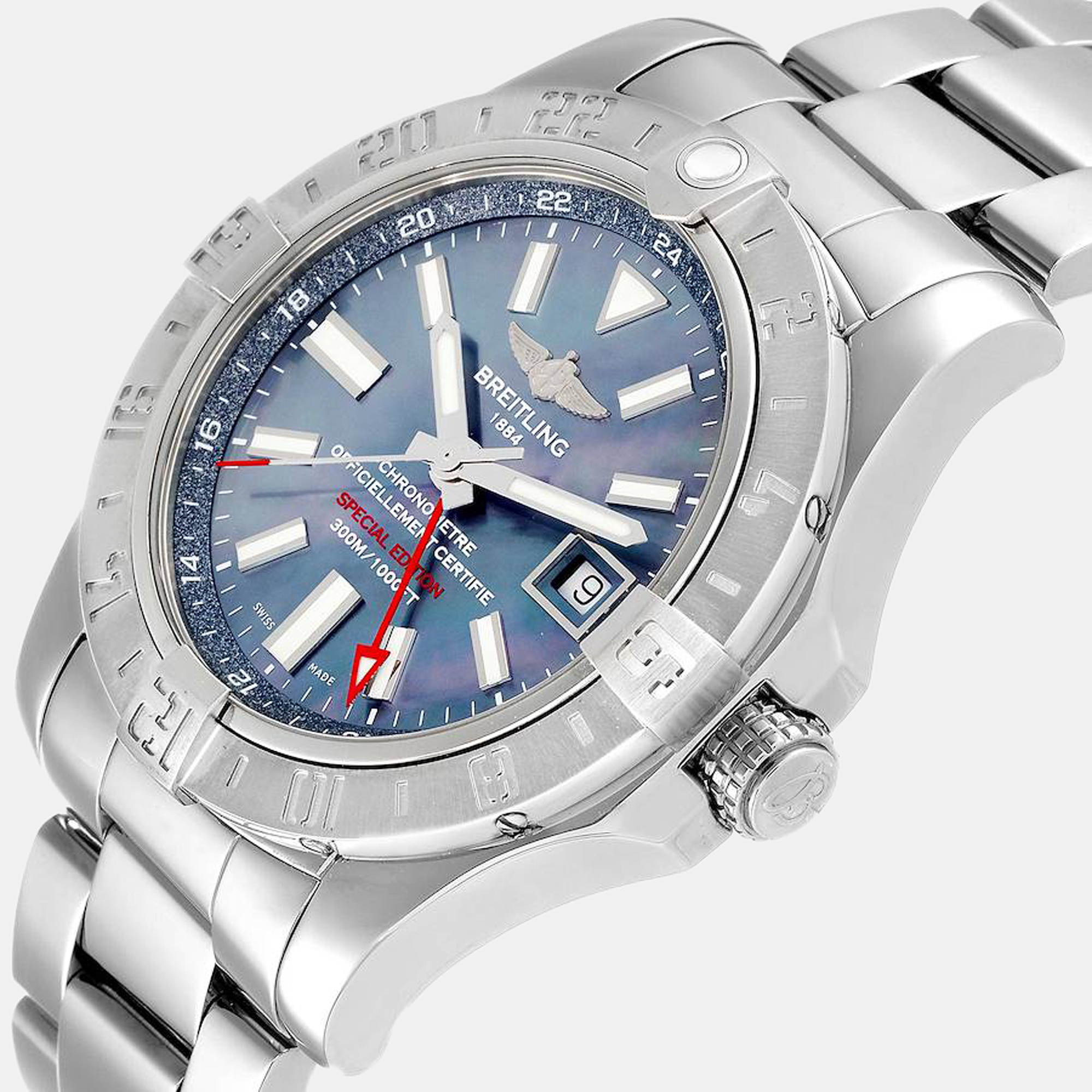 

Breitling Blue Mother Of Pearl Stainless Steel Avenger A32390 Automatic Men's Wristwatch 42 mm