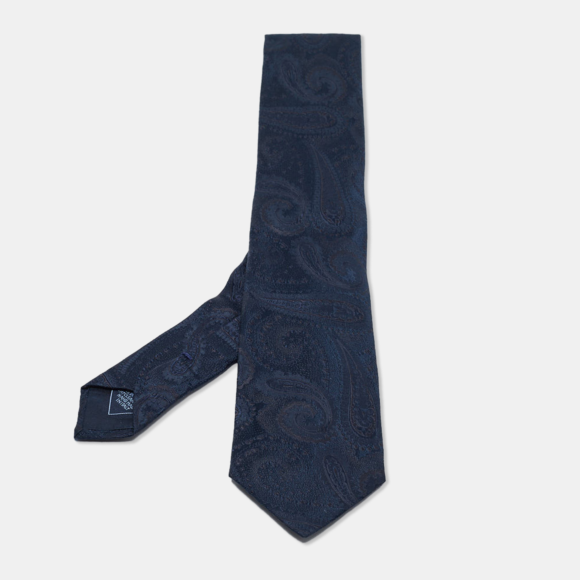 

Brioni Blue Paisley Jacquard Silk Traditional Tie, Navy blue